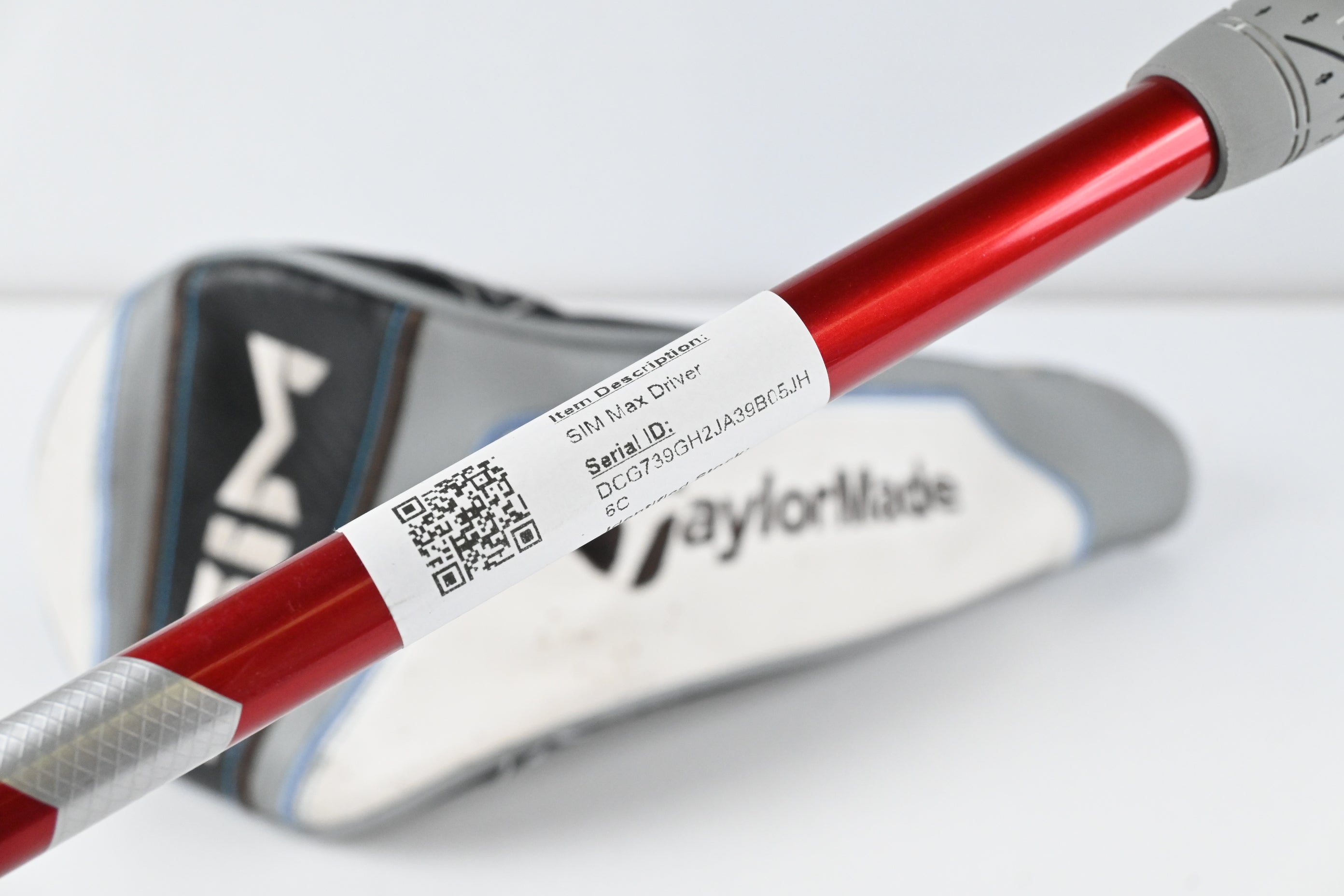 Taylormade SIM Max Driver / 12 Degree / Regular Flex Fujikura Ventus Red 5 Shaft