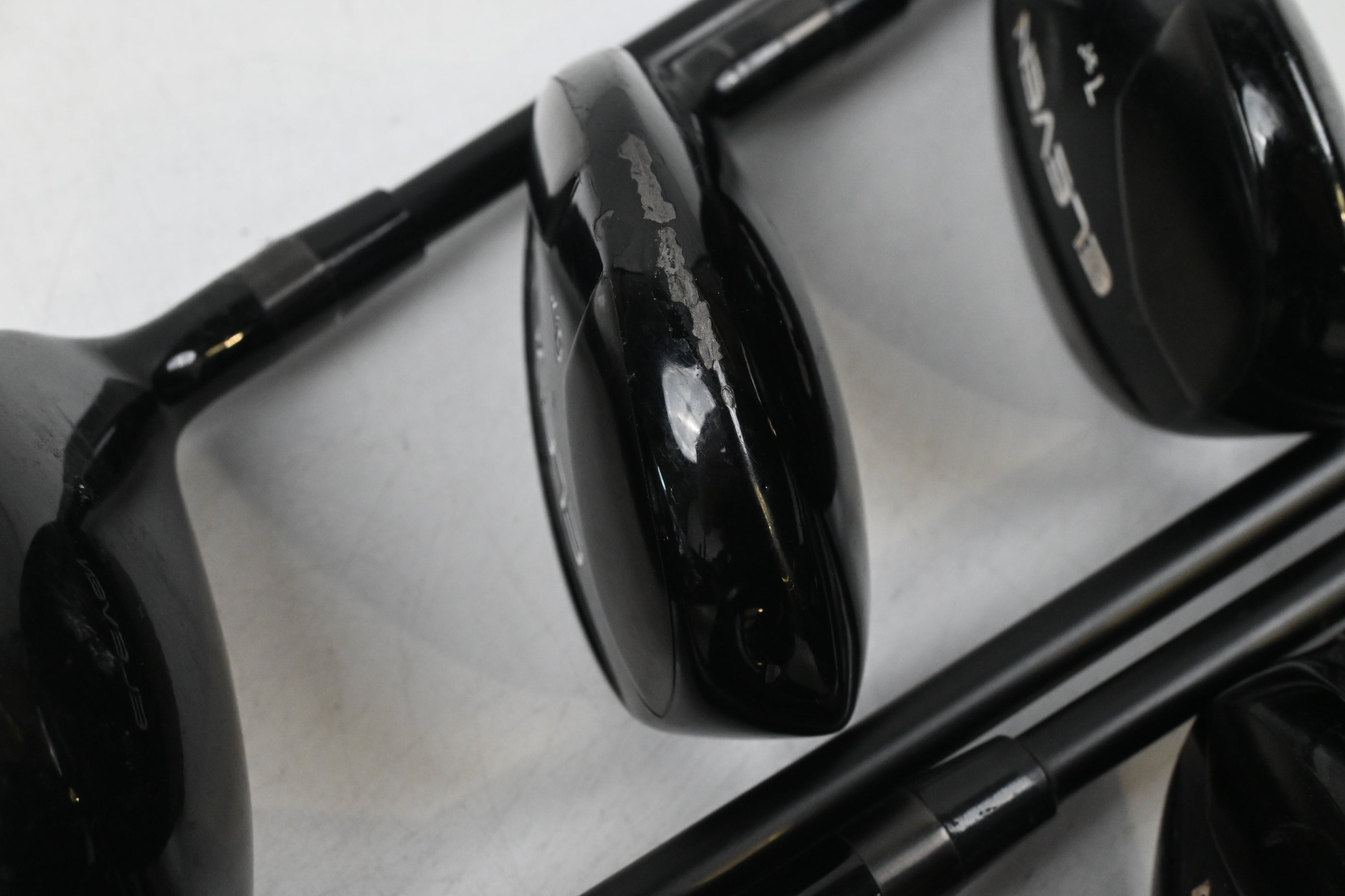 Eleven Hybrid Irons / 5-PW+GW / Regular Flex KBS TGI 70 Shafts