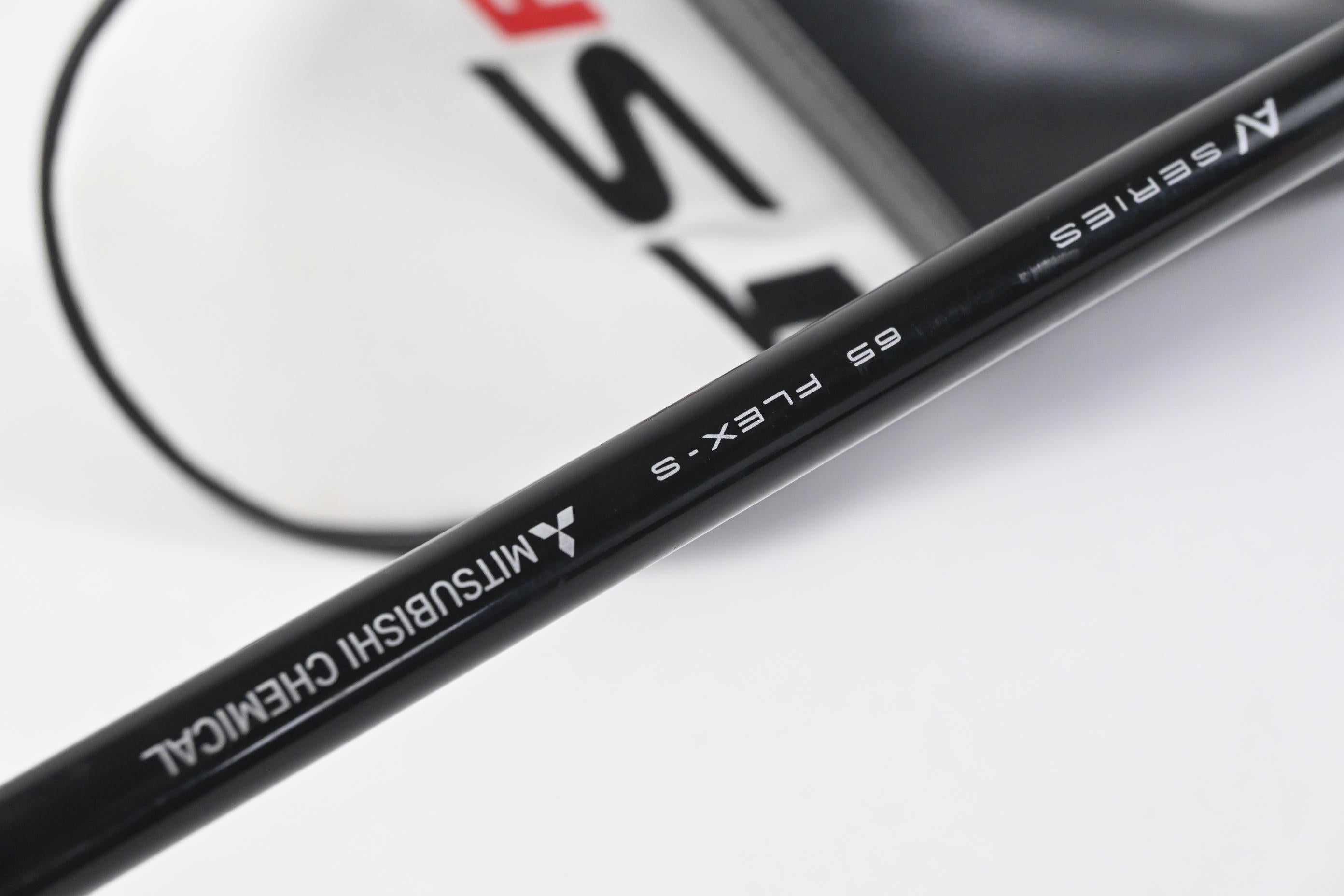 Titleist TSR2 #3 Wood / 16.5 Degree / Stiff Flex Tensei AV Blue 65 Shaft
