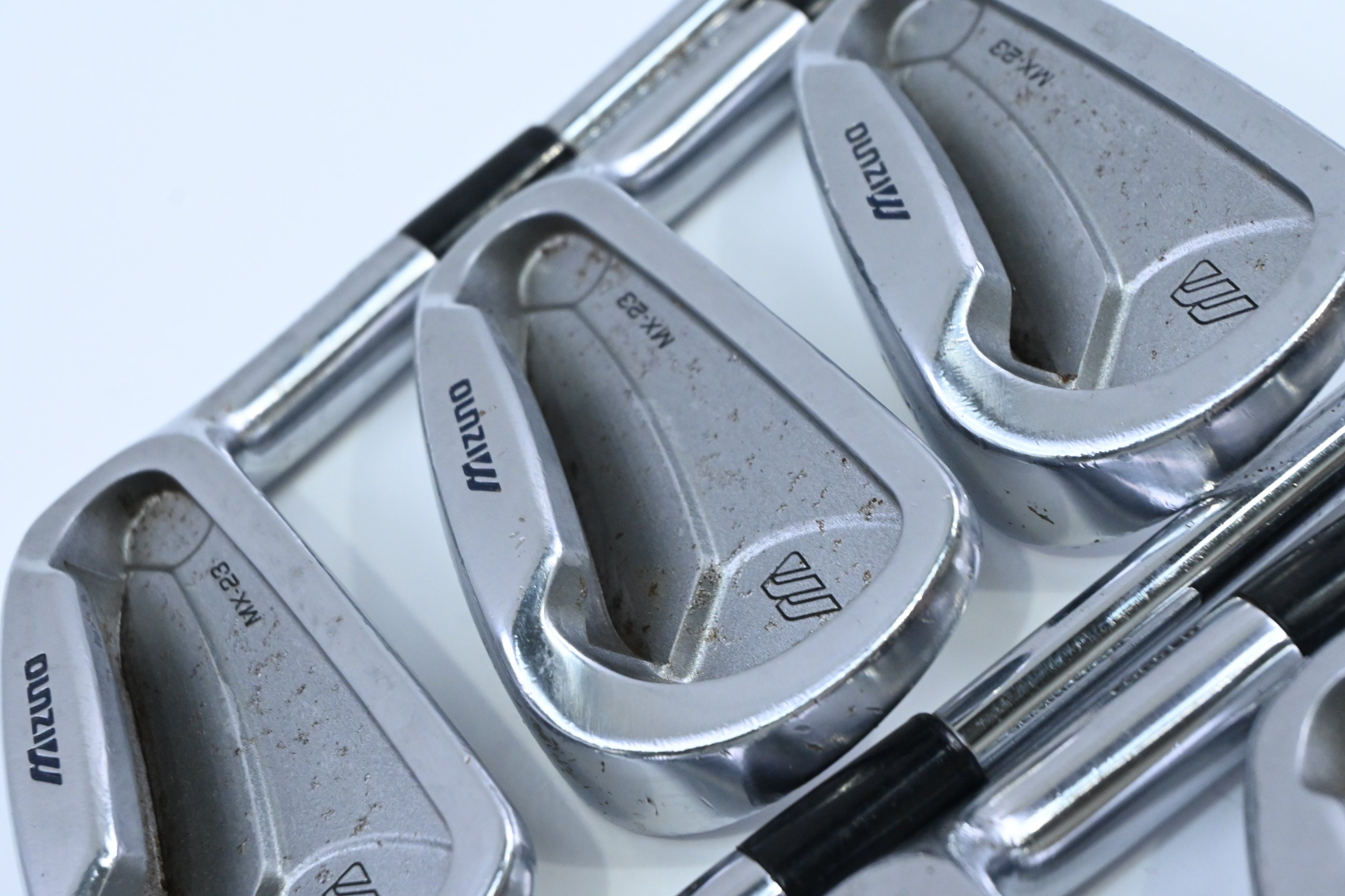 Mizuno MX-23 Irons / 4-9 / Regular Flex Dynamic Gold Lite R300 Shafts