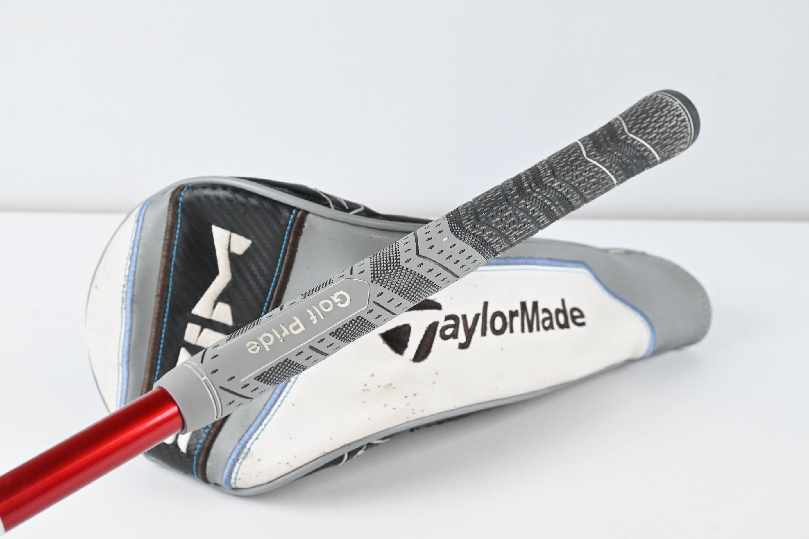 Taylormade SIM Max Driver / 12 Degree / Regular Flex Fujikura Ventus Red 5 Shaft