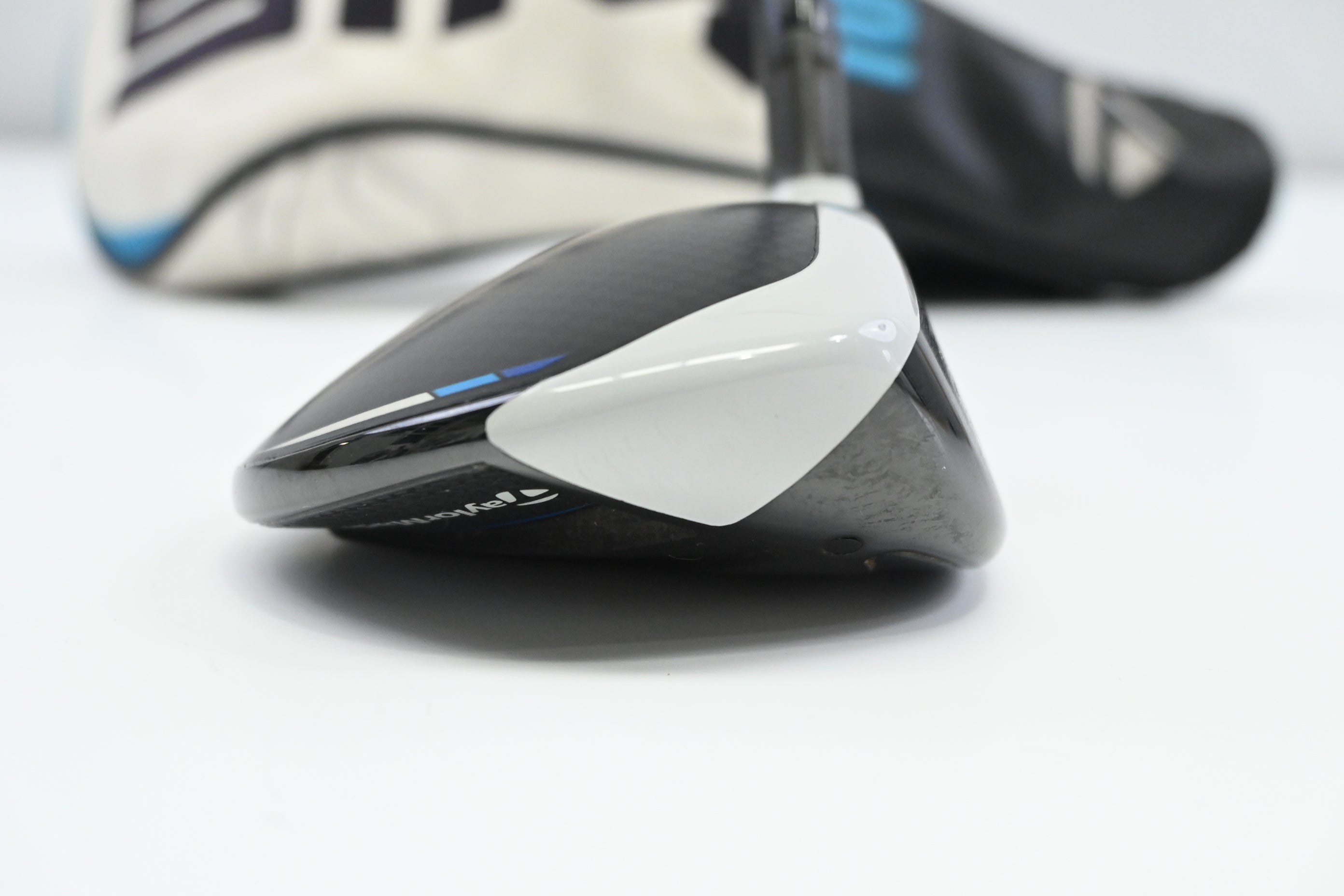 Taylormade SIM2 Max #5 Wood / 18 Degree / Regular Flex Fujikura Ventus Blue 5