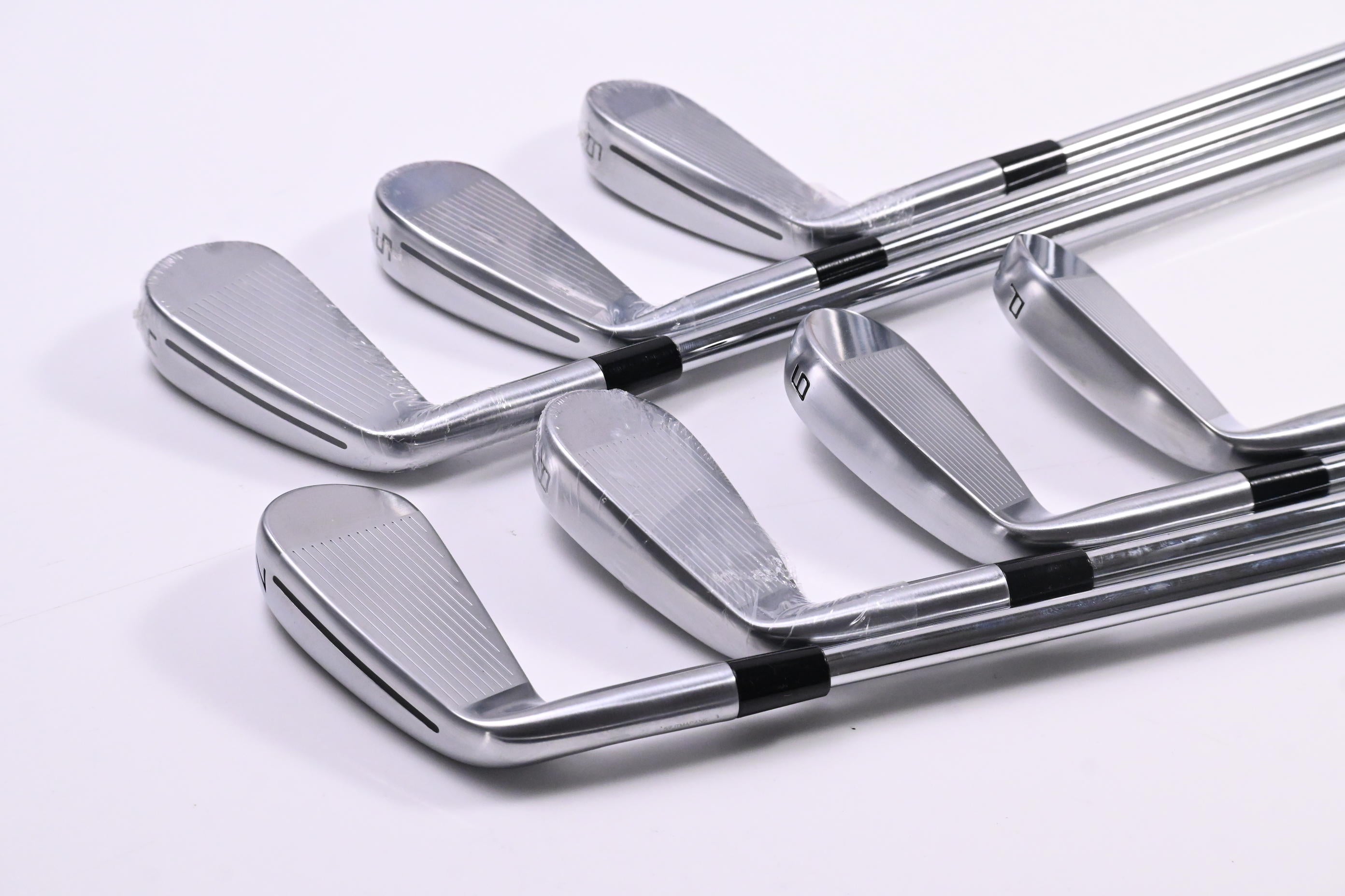 Taylormade P790 2025 Irons / 4-PW / Regular Flex N.S.Pro Modus³ Tour 105