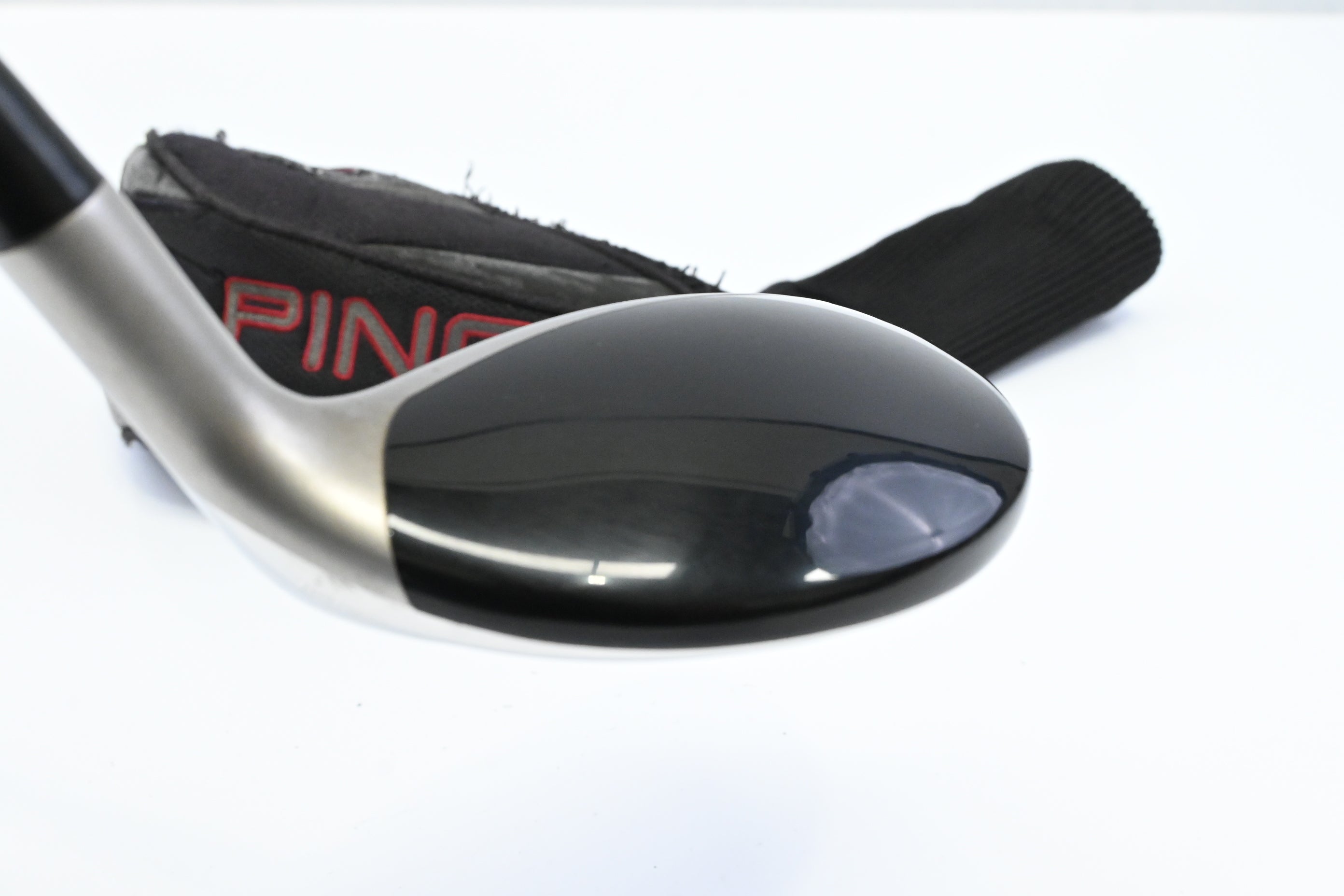Ping i15 #2 Hybrid / 17 Degree / Regular Flex UST Proforce AxivCore 85 Shaft