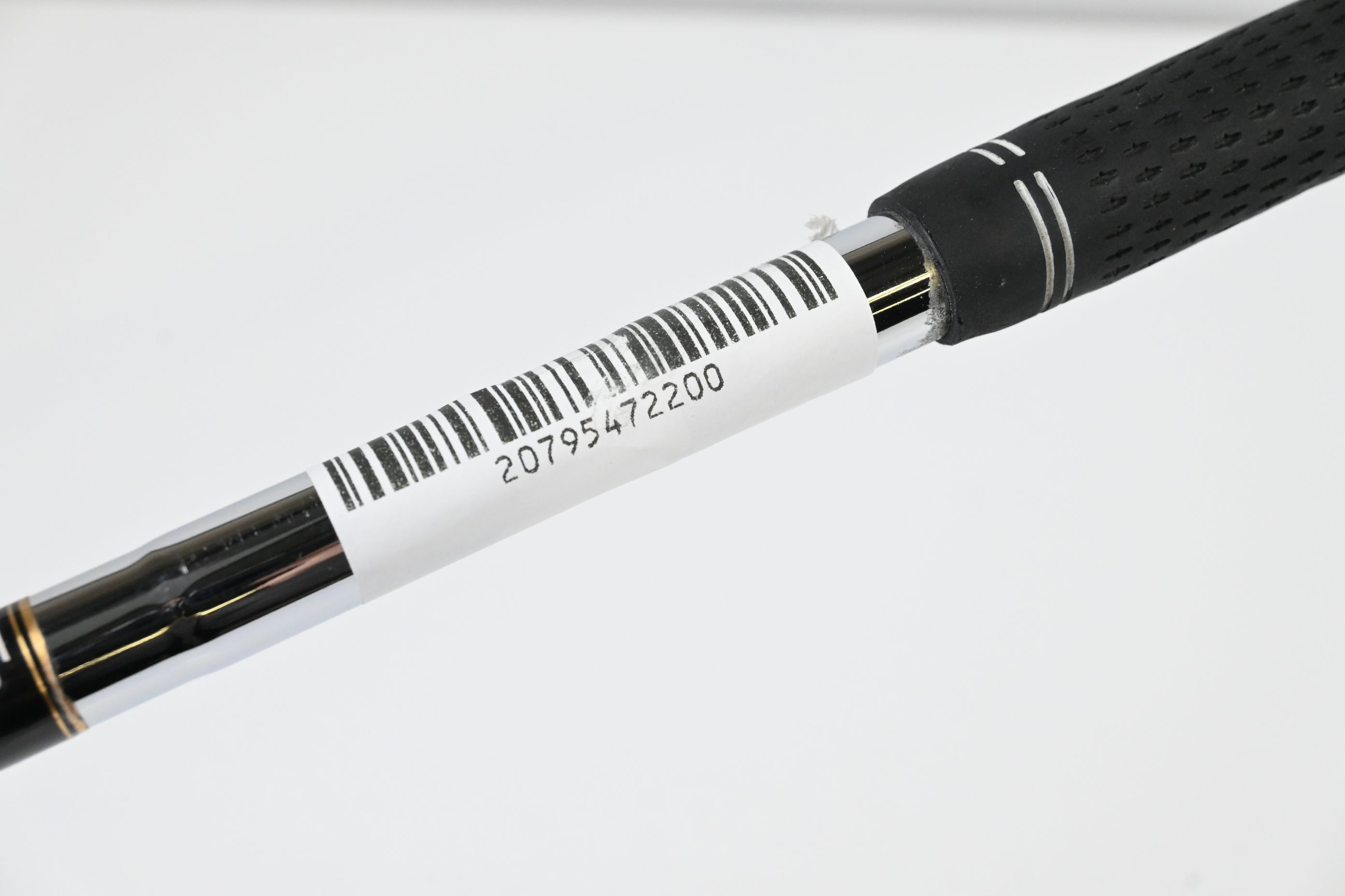 maxfli revolution black #2 iron / 18 Degree / Regular Flex Dynamic Gold R300 Shaft
