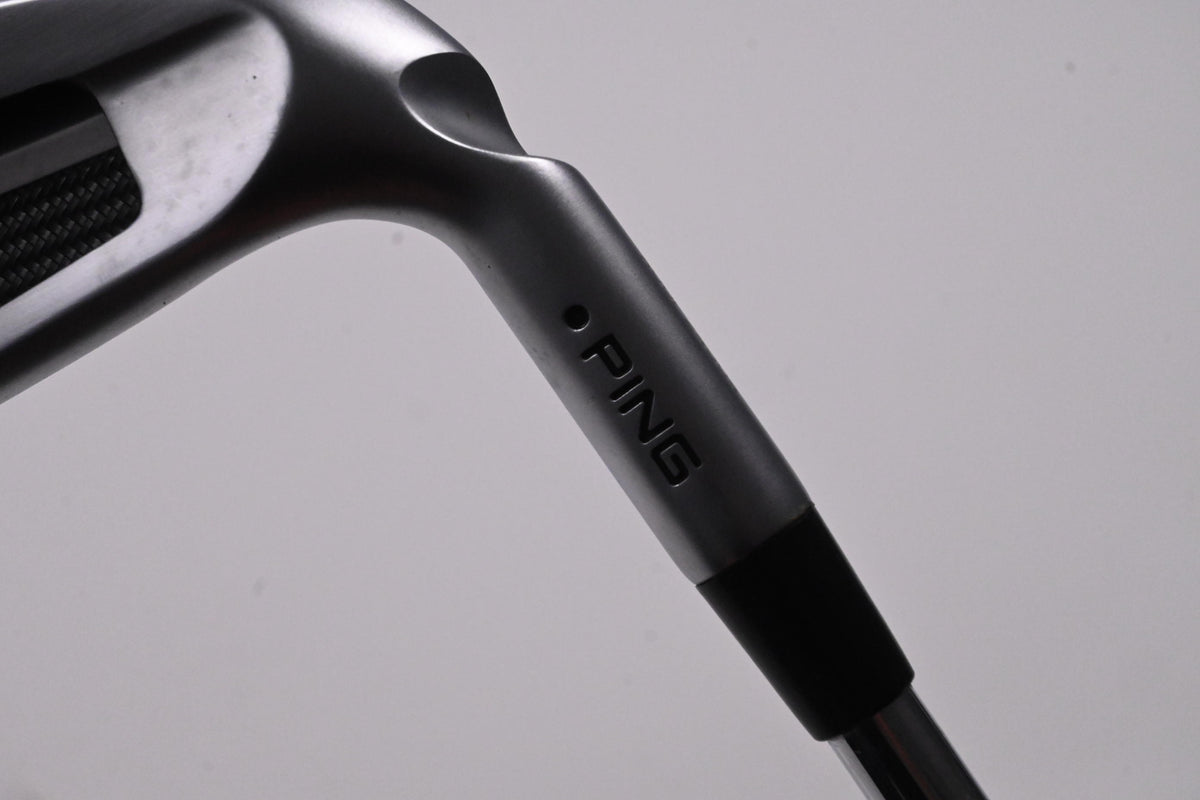 Ping ChipR / Black Dot / 35.25 Inch