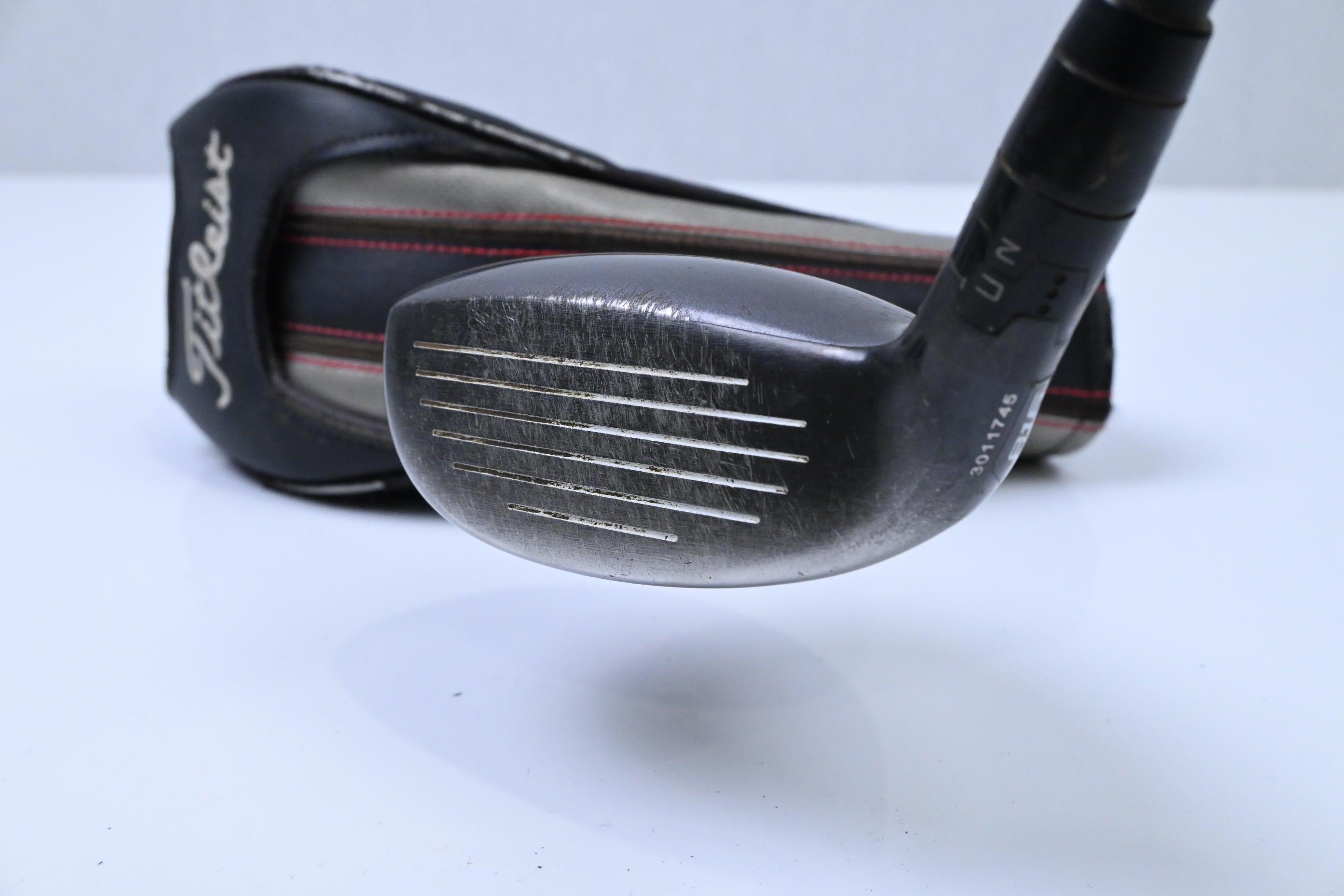 Titleist 816 H1 #3 Hybrid / 21 Degree / Regular Flex Fujikura Atmos Red 6