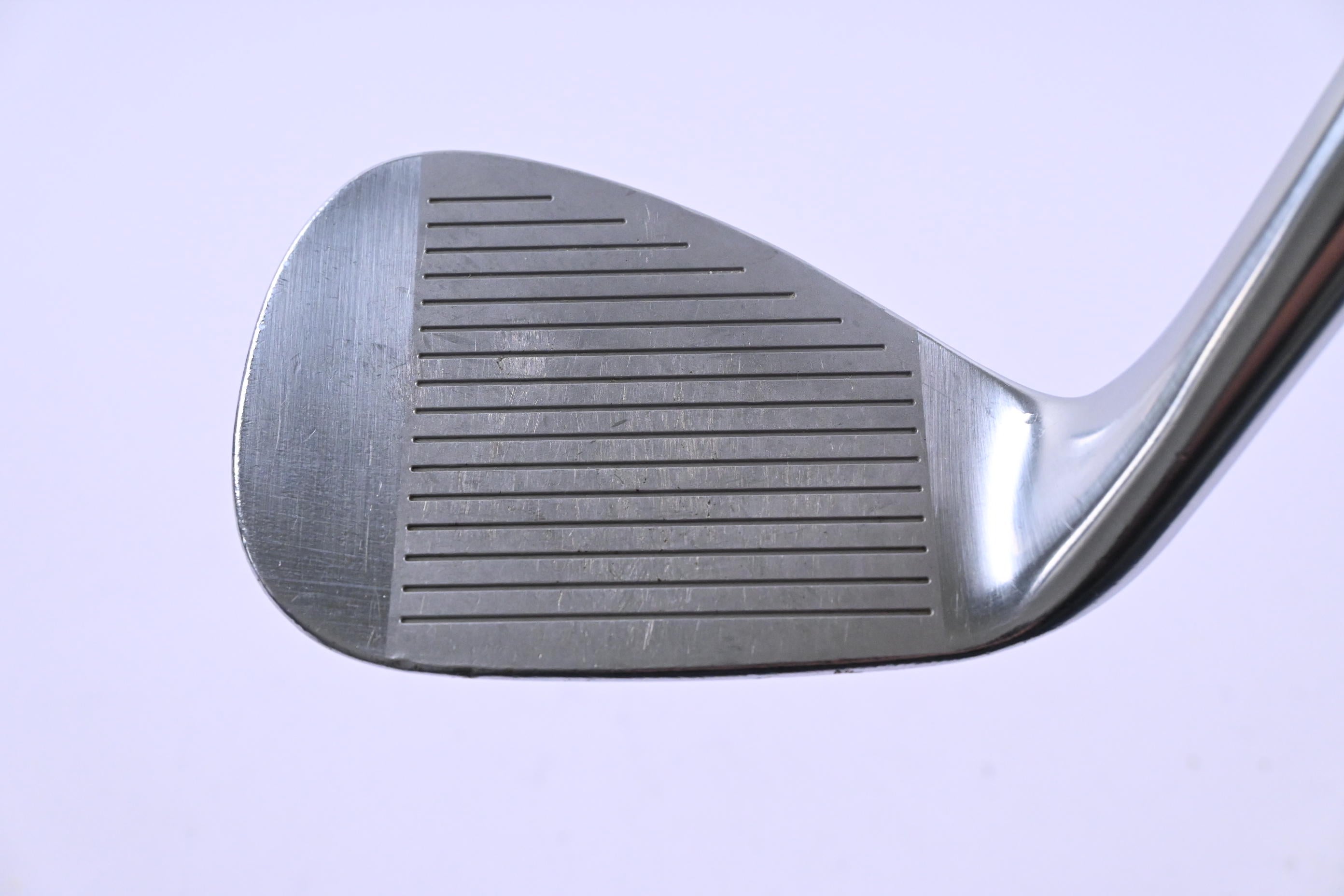 Taylormade Milled Grind Gap Wedge / 52 Degree / Wedge Flex Dynamic Gold
