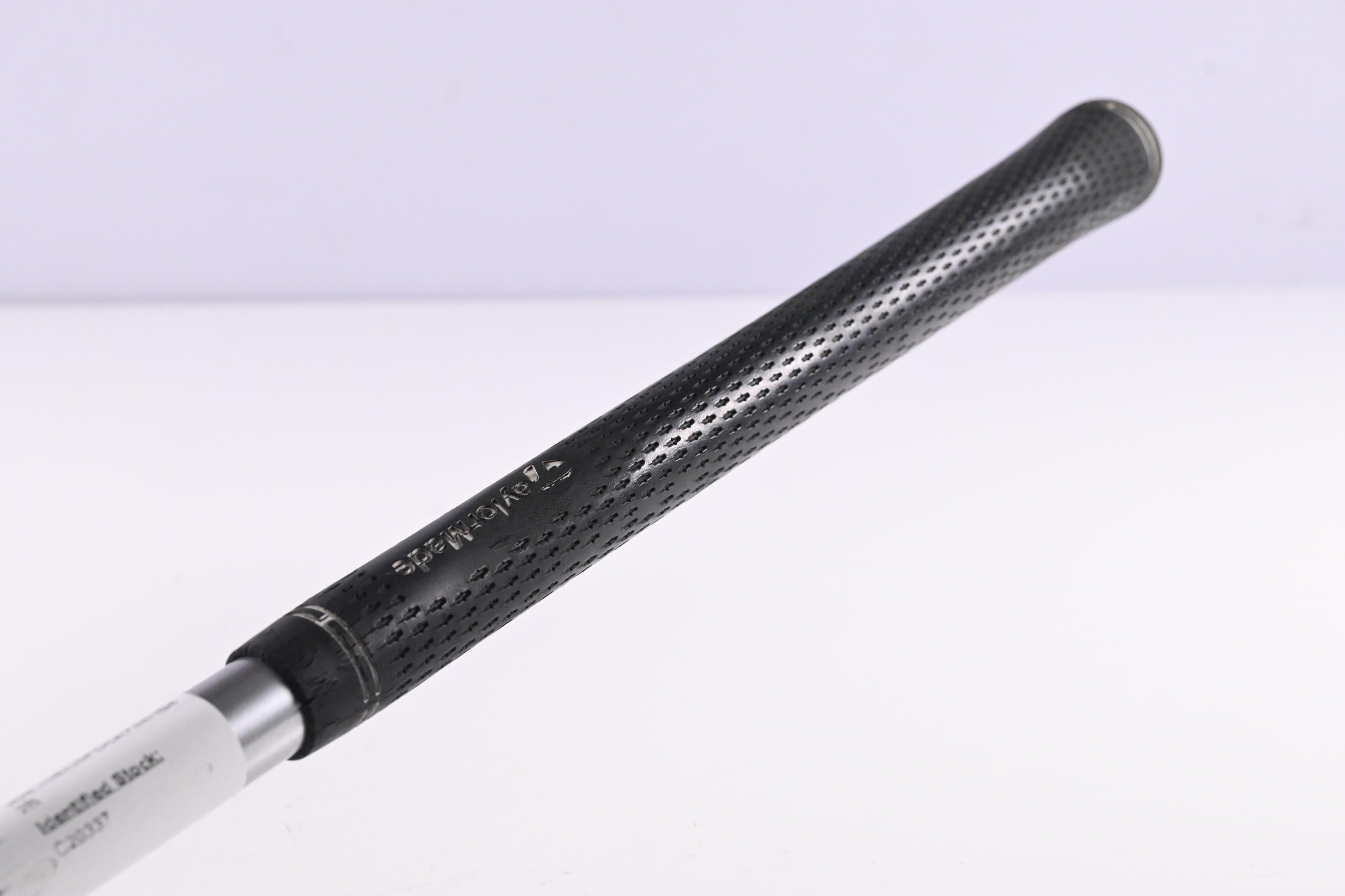 Taylormade Stealth Plus Driver / 8 Degree / X-Flex Aldila Rogue Silver 60 Shaft