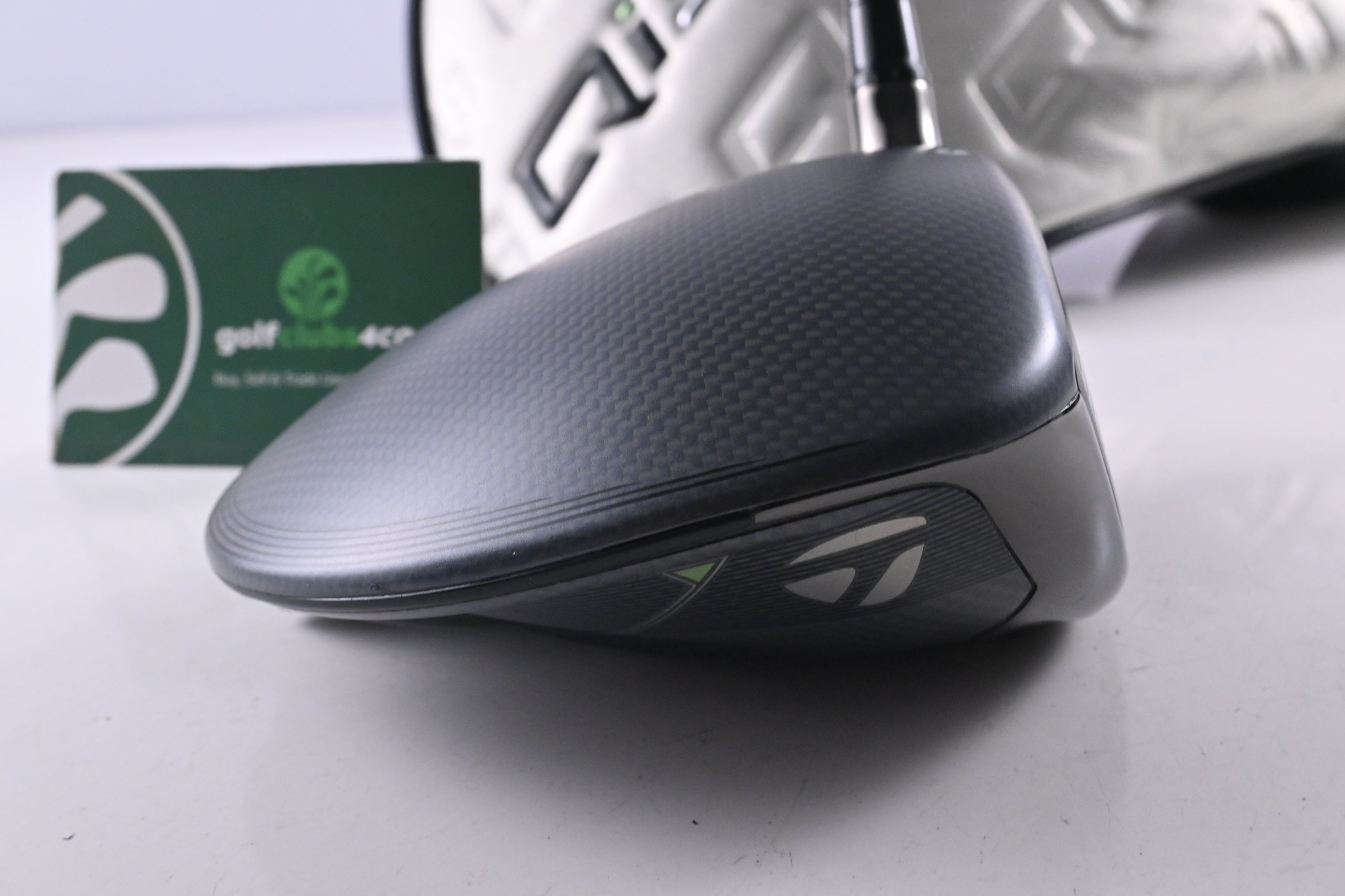 Taylormade Qi35 Driver / 10.5 Degree / Regular Flex Fujikura Ventus '25 Blue 5