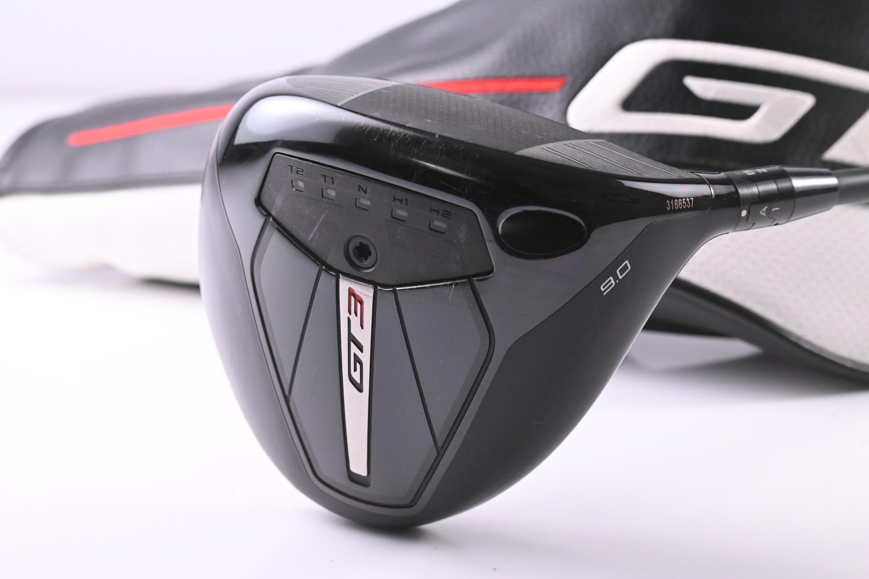 Titleist GT3 Driver / 9 Degree / Regular Flex HZRDUS CB Red 50 Shaft