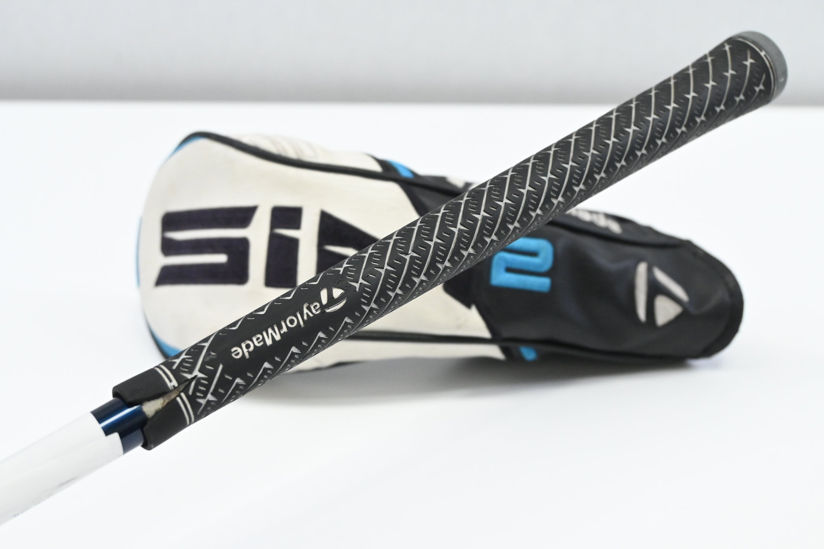 Taylormade SIM2 Max #5 Wood / 18 Degree / Regular Flex Fujikura Ventus Blue 5