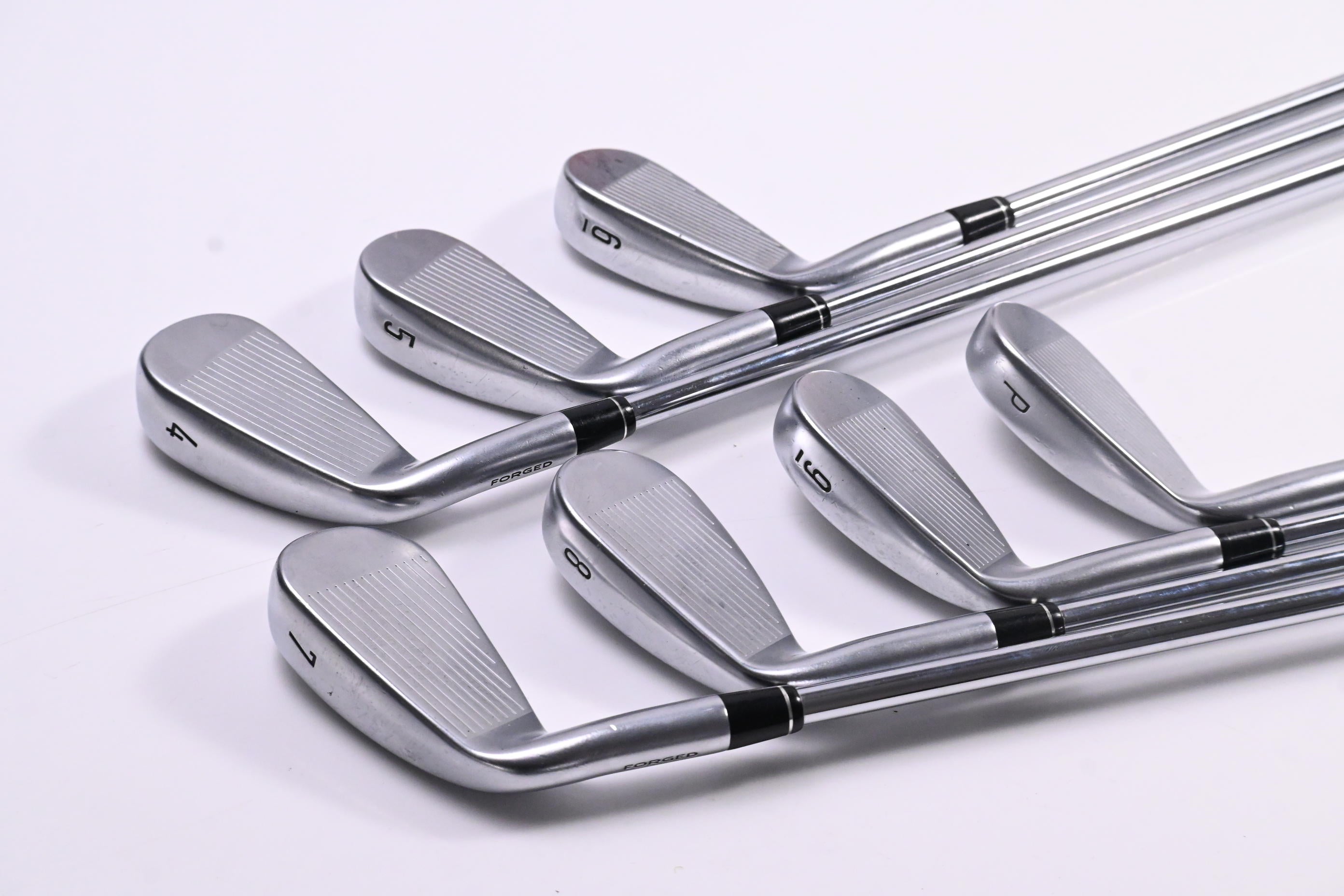 Callaway Apex 21 Irons / 4-PW / Regular Flex True Temper Elevate MPH 85 Shafts