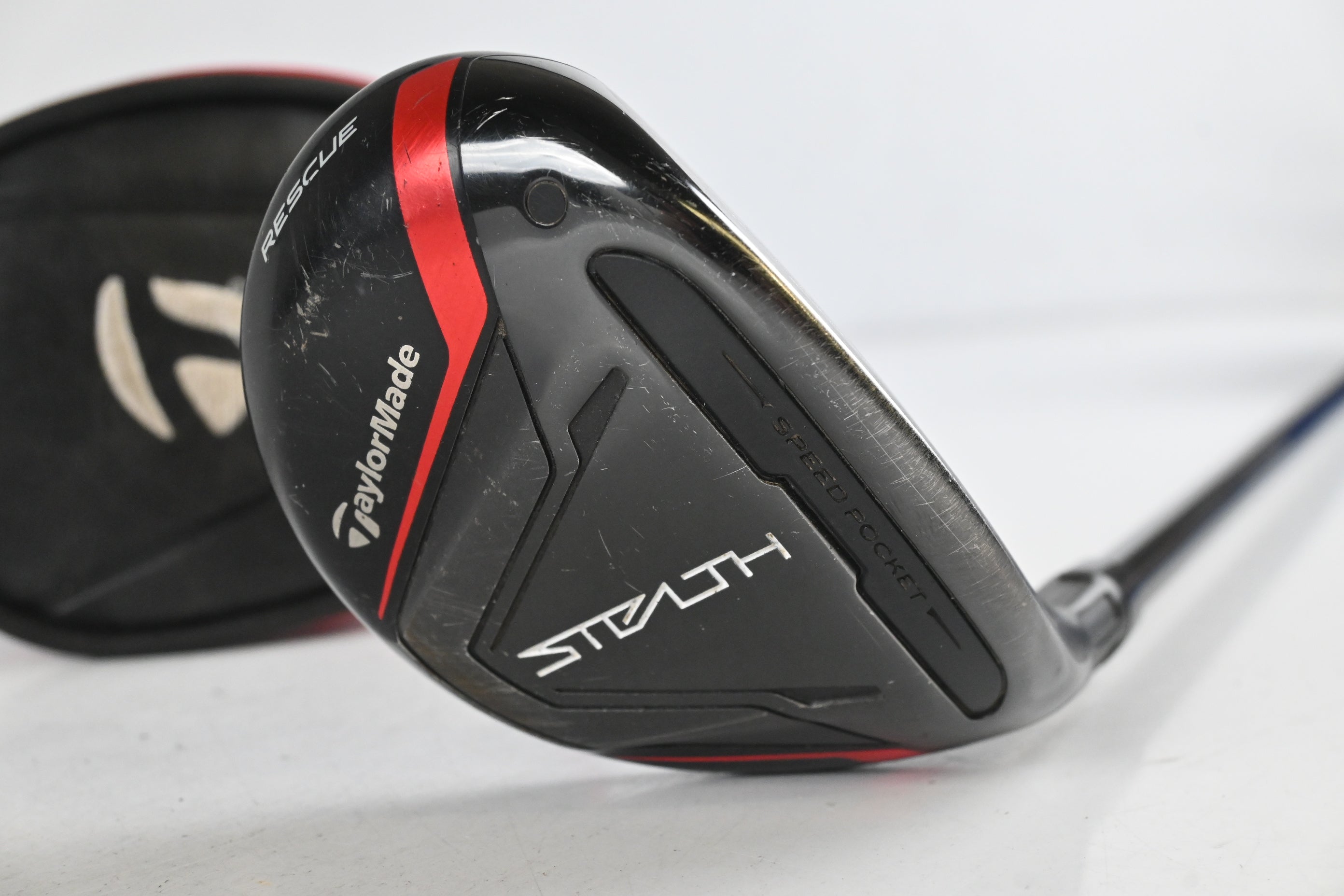 Taylormade Stealth #4 Hybrid / 22 Degree / Regular Flex Fujikura Ventus Red 6