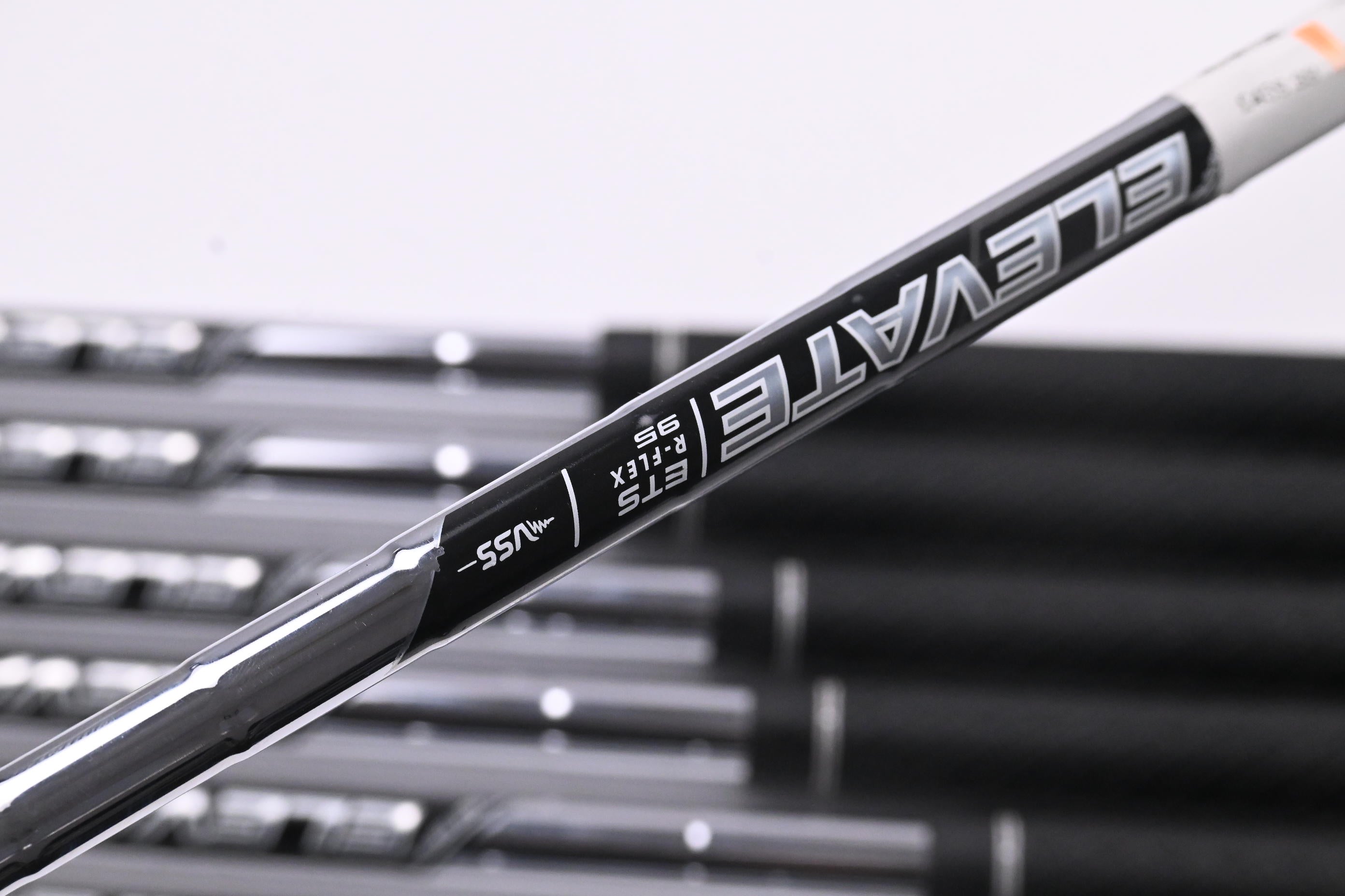 Callaway Apex 21 Irons / 4-PW / Regular Flex True Temper Elevate MPH 85 Shafts