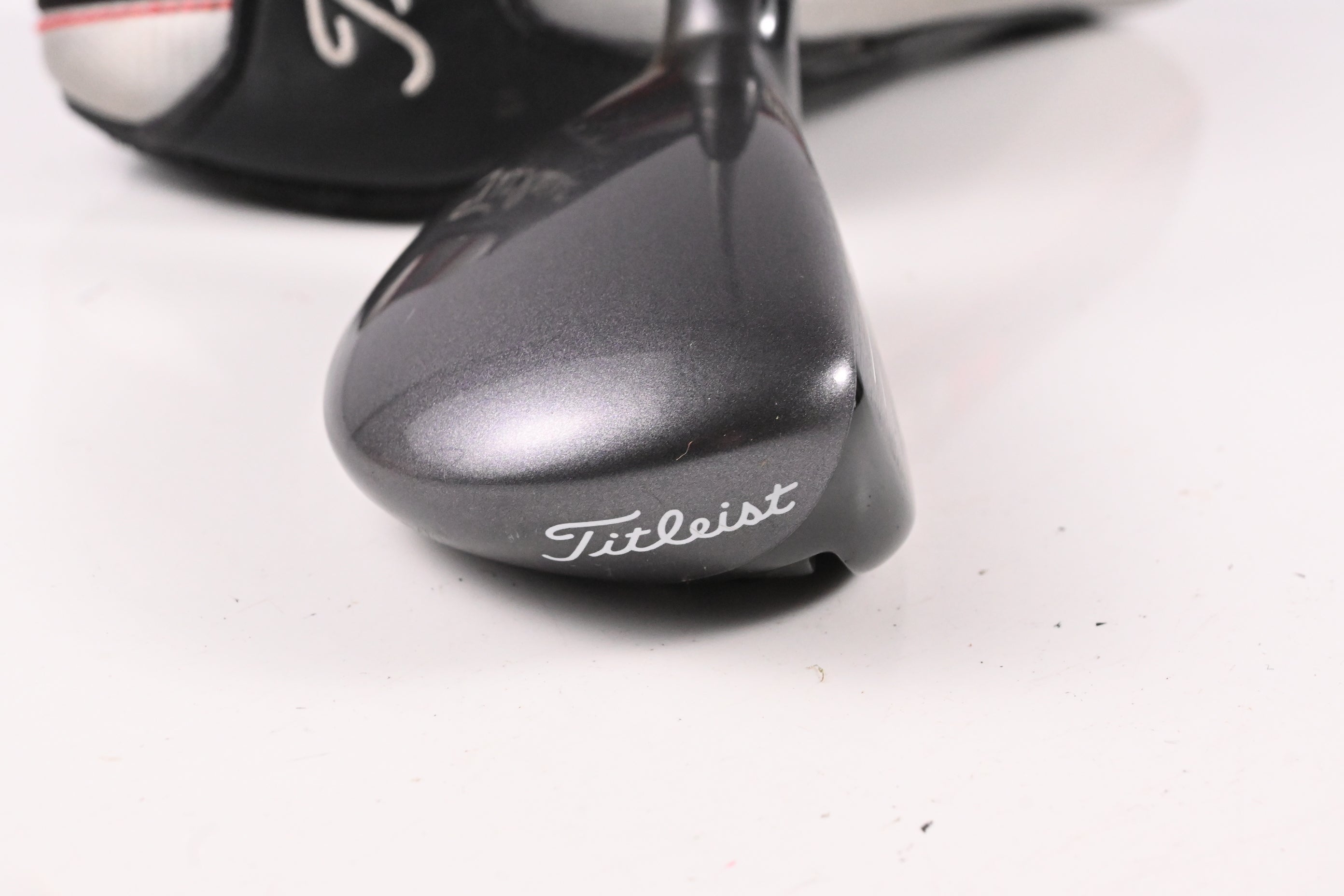 Titleist 816 H2 #3 Hybrid / 21 Degree / Stiff Flex Diamana S+ Blue 70 Shaft