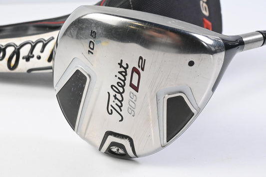 Titleist 909 D2 Driver / 10.5 Degree / Stiff Flex Diamana 65 Shaft