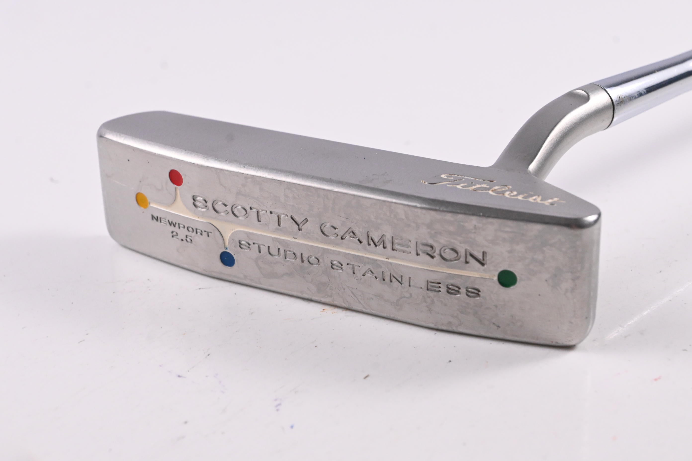 Scotty Cameron Studio Stainless Newport 2.5 Putter / 33 Inch