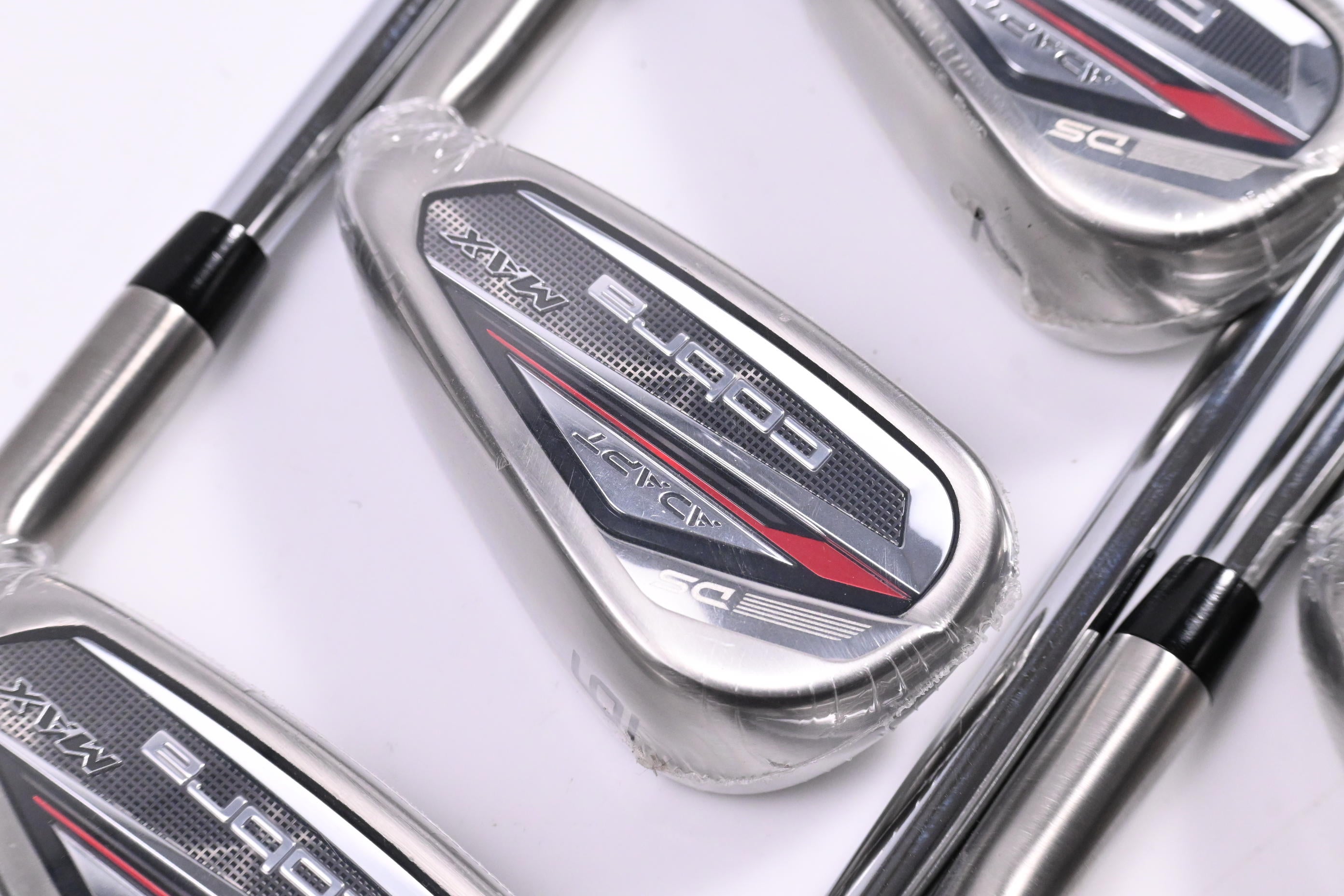 Cobra DS-Adapt Max Irons / 5-PW+GW / Regular Flex KBS Tour Lite Shafts