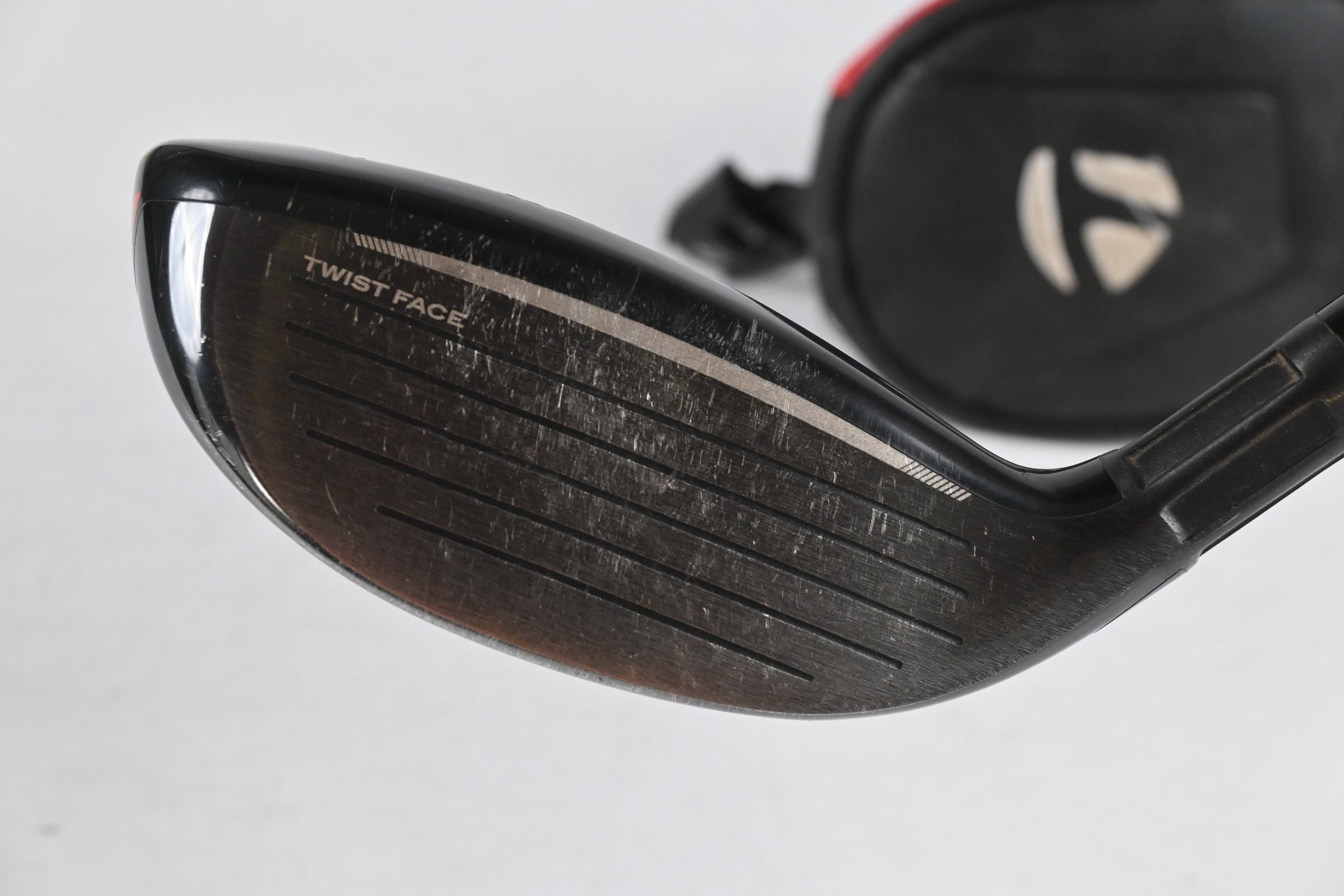 Taylormade Stealth #4 Hybrid / 22 Degree / Regular Flex Fujikura Ventus Red 6