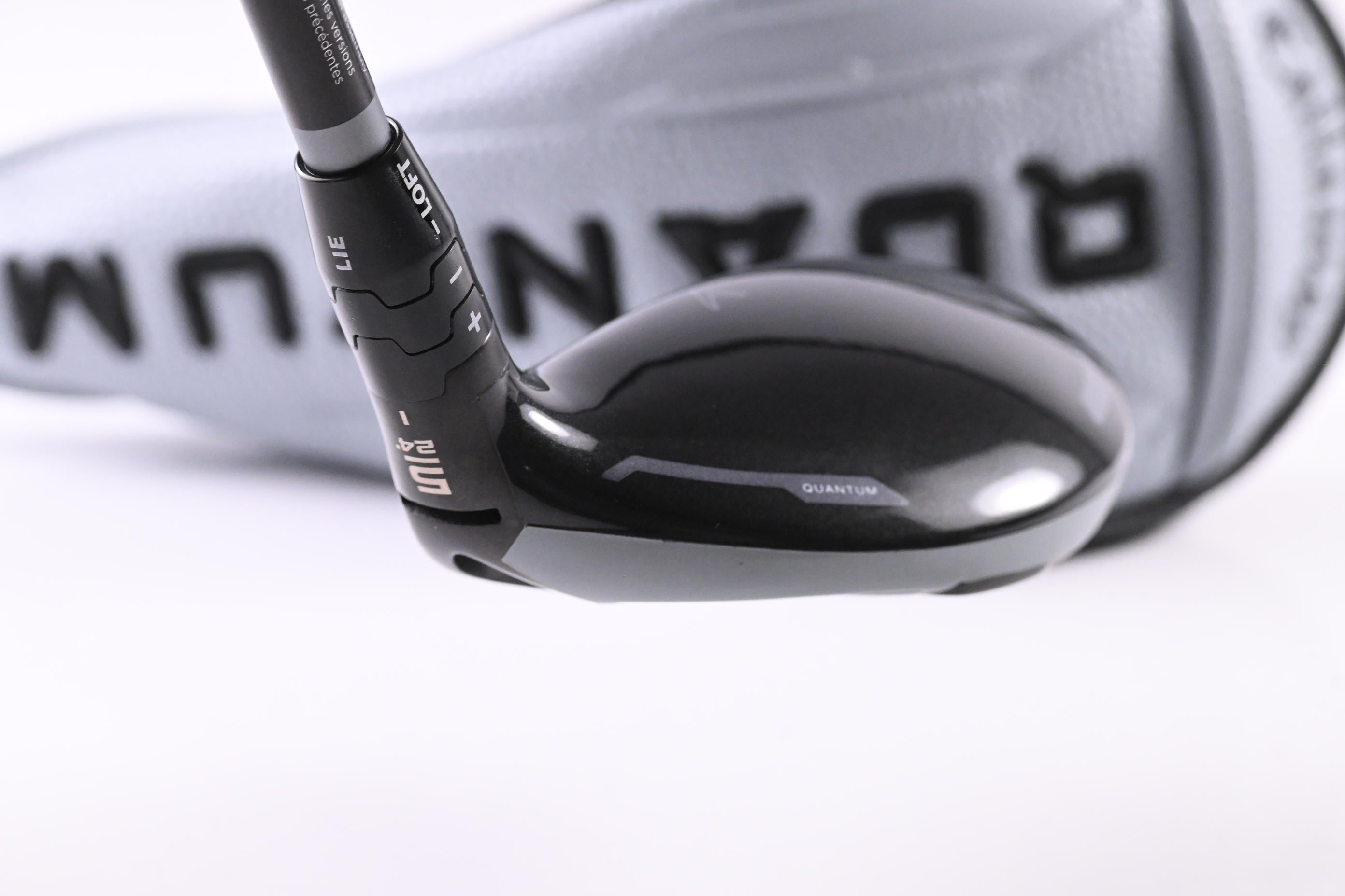 Callaway Quantum Max #5 Hybrid / 24 Degree / Regular Flex Denali Frost Silver