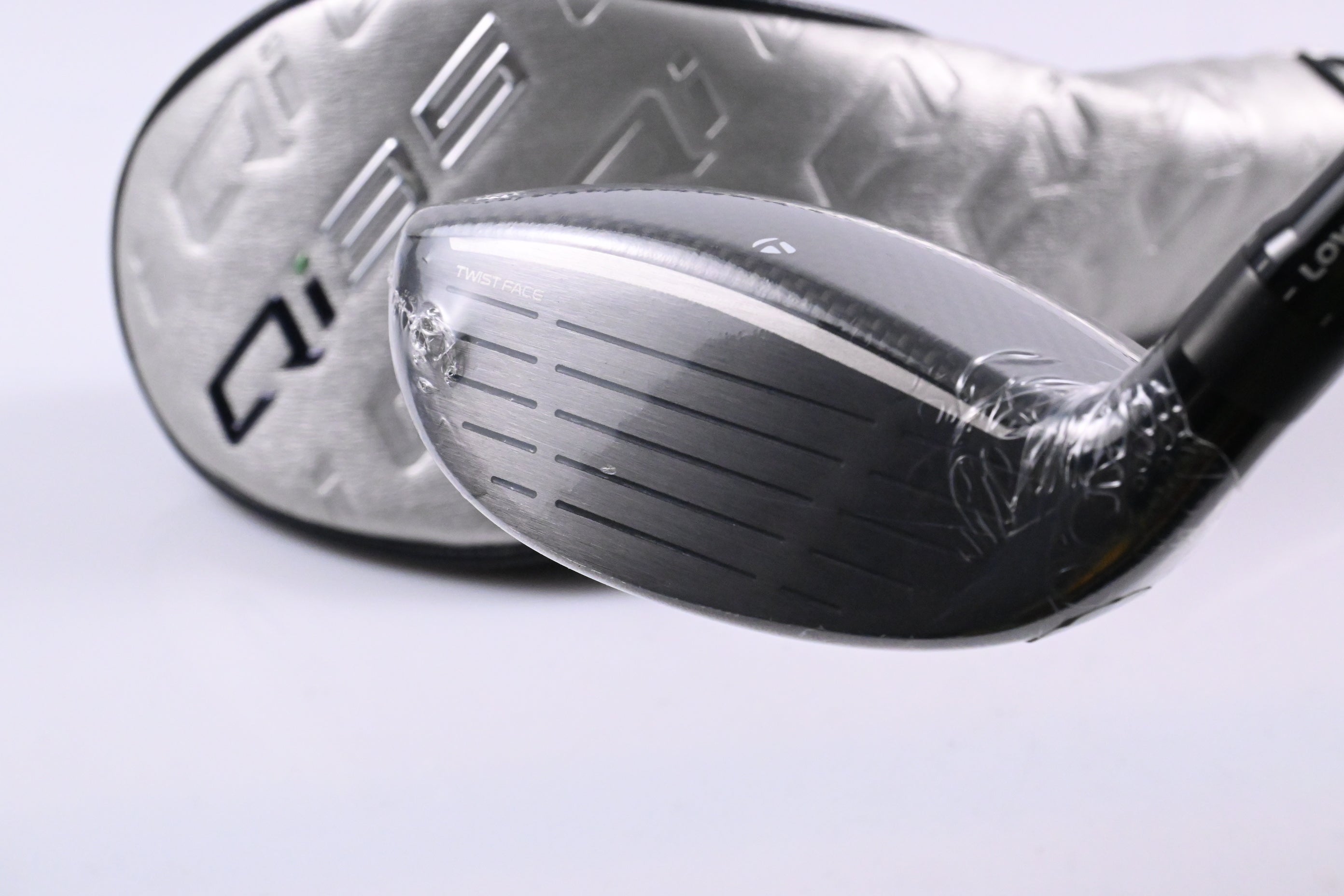 Taylormade Qi35 Max Lite #5 Wood / 18.5 Degree / Regular Flex Vanquish 4 Shaft