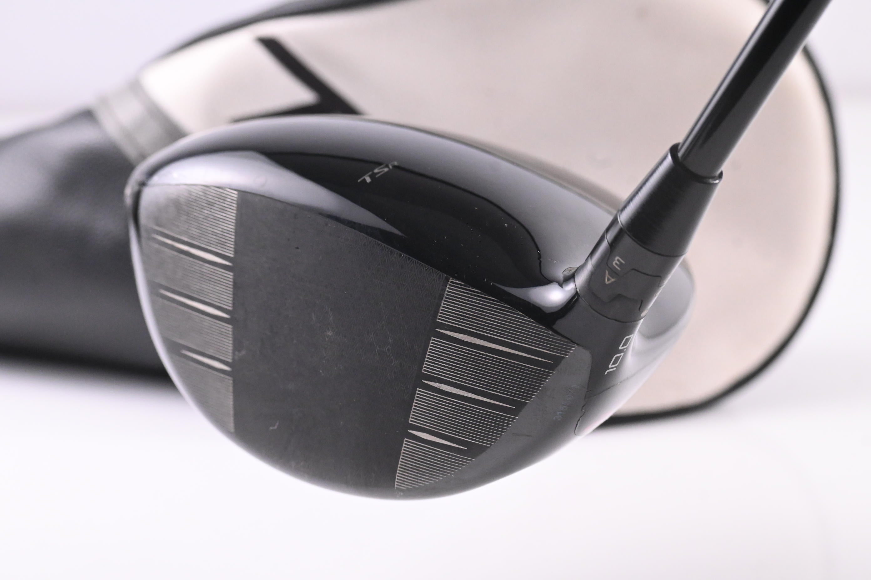 Titleist TSR2 Driver / 10 Degree / Regular Flex Tensei AV Blue 55 Shaft