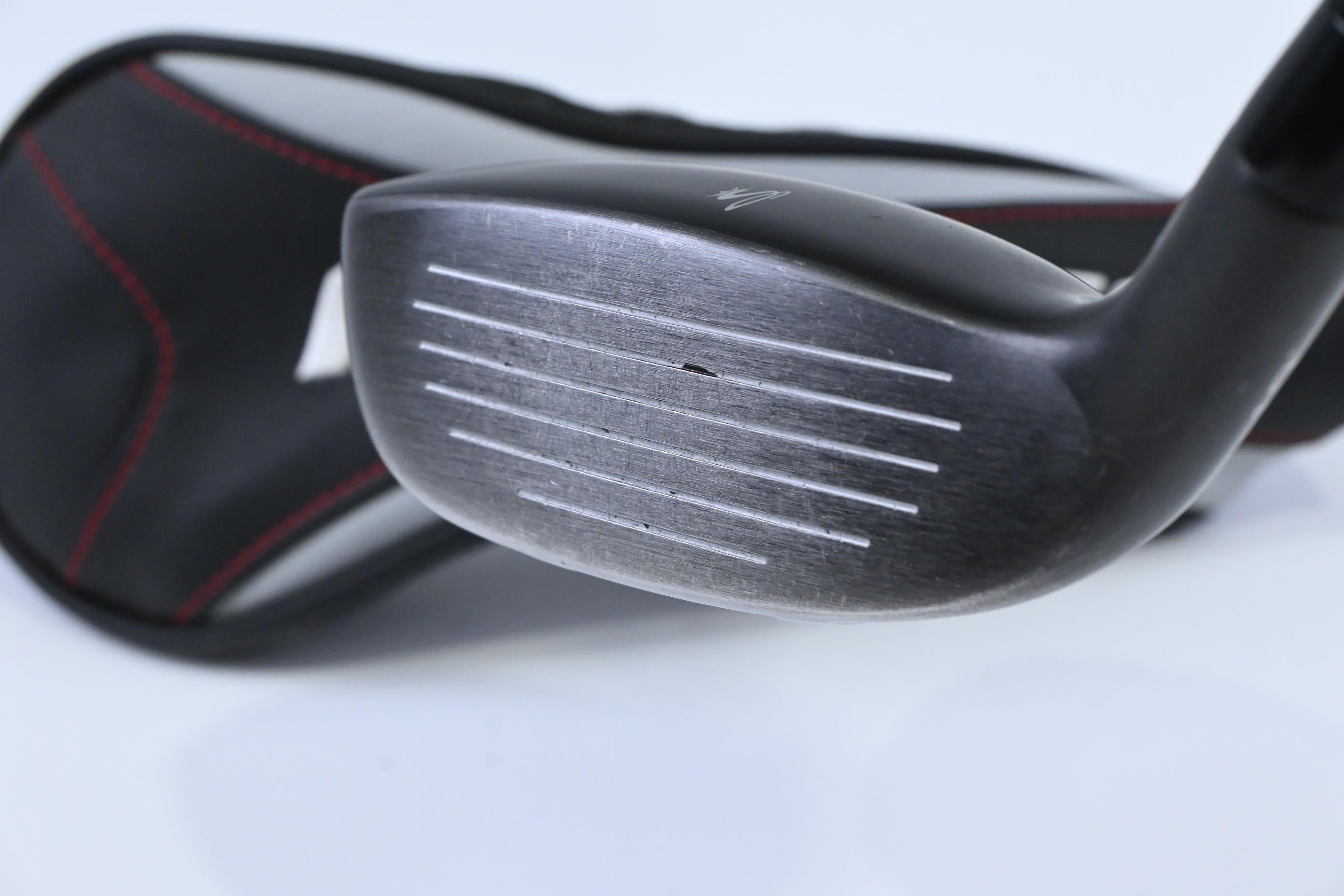 Cobra King F9 #3 Hybrid / 19 Degree / Stiff Flex Fujikura Atmos Black 7 Shaft