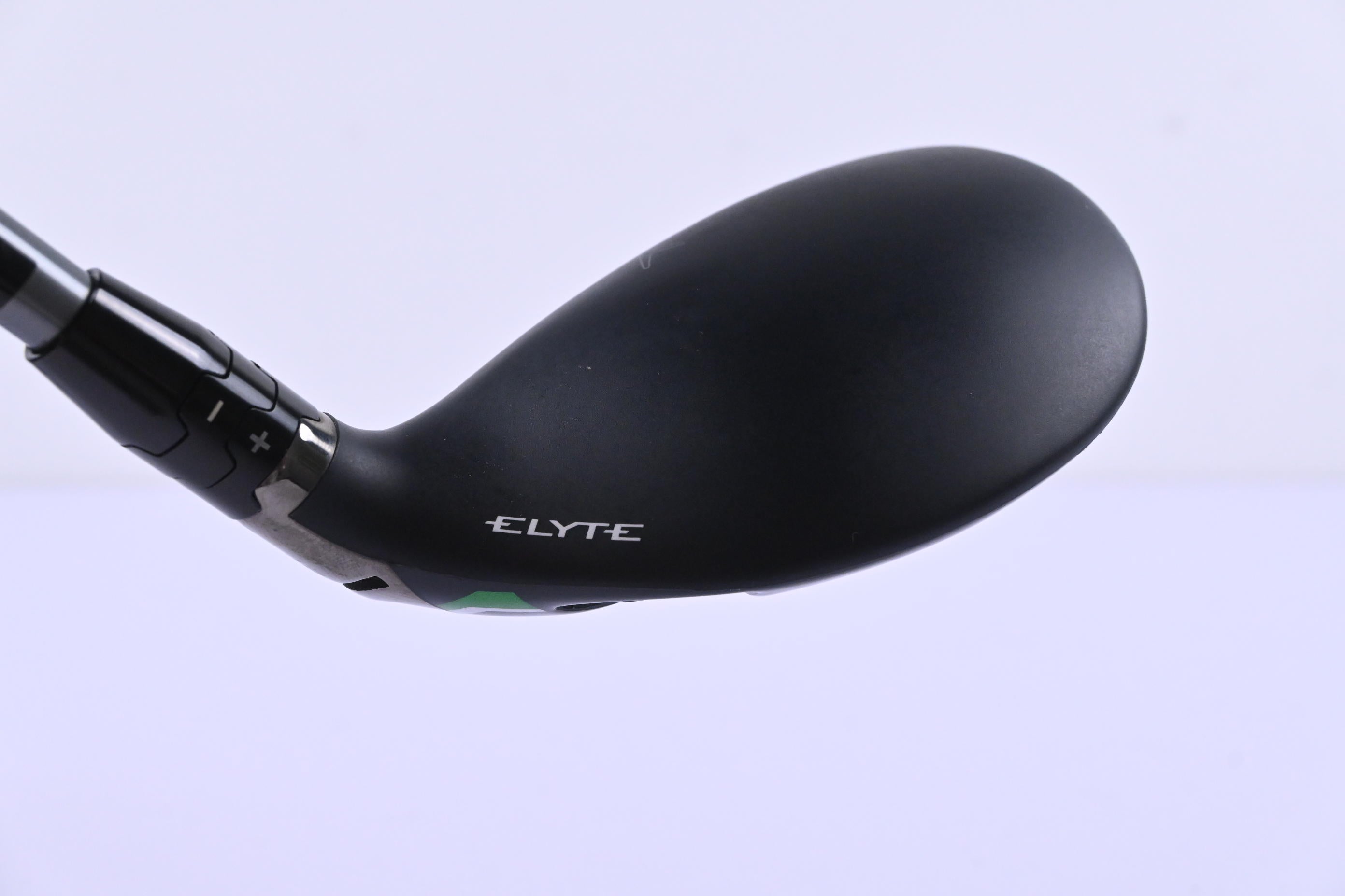 Callaway Elyte X #4 Hybrid / 21 Degree / Regular Flex Denali Charcoal 60 Shaft