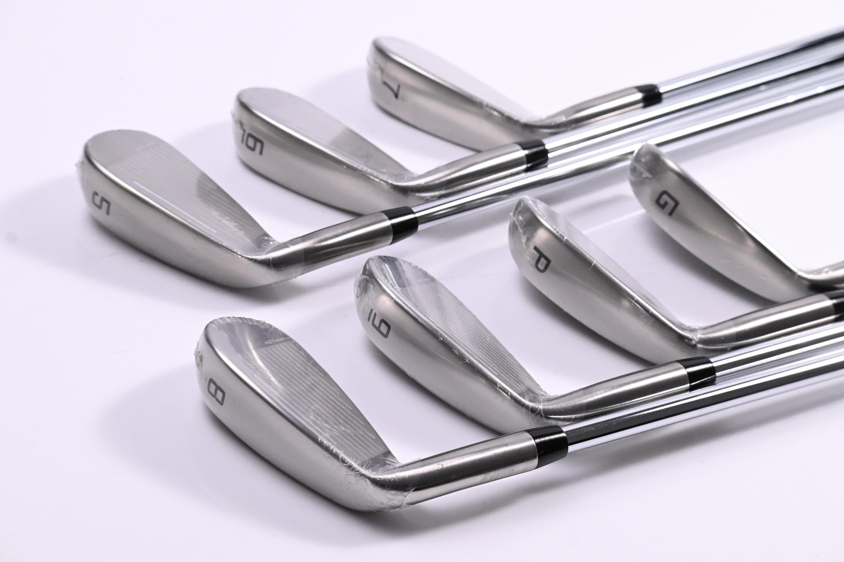 Cobra DS-Adapt Max Irons / 5-PW+GW / Regular Flex KBS Tour Lite Shafts