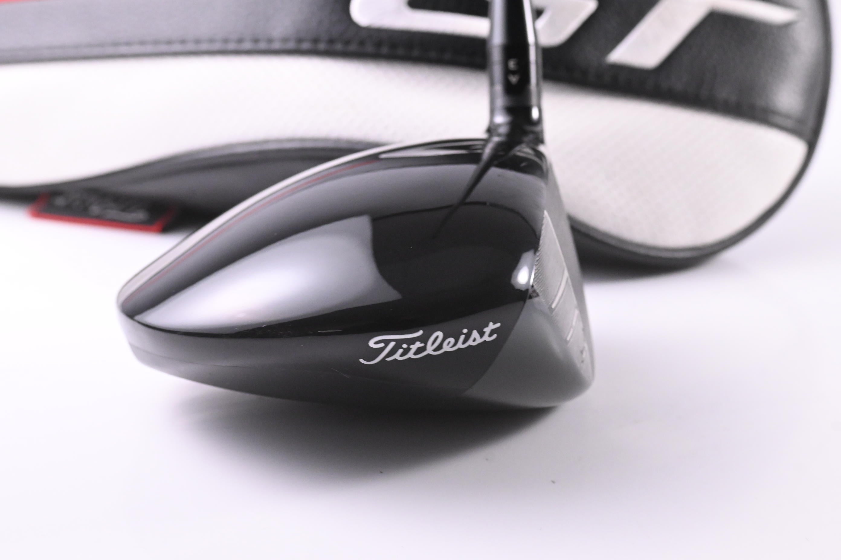 Titleist GT2 Driver / 11 Degree / Stiff Flex HZRDUS Black 60 Shaft