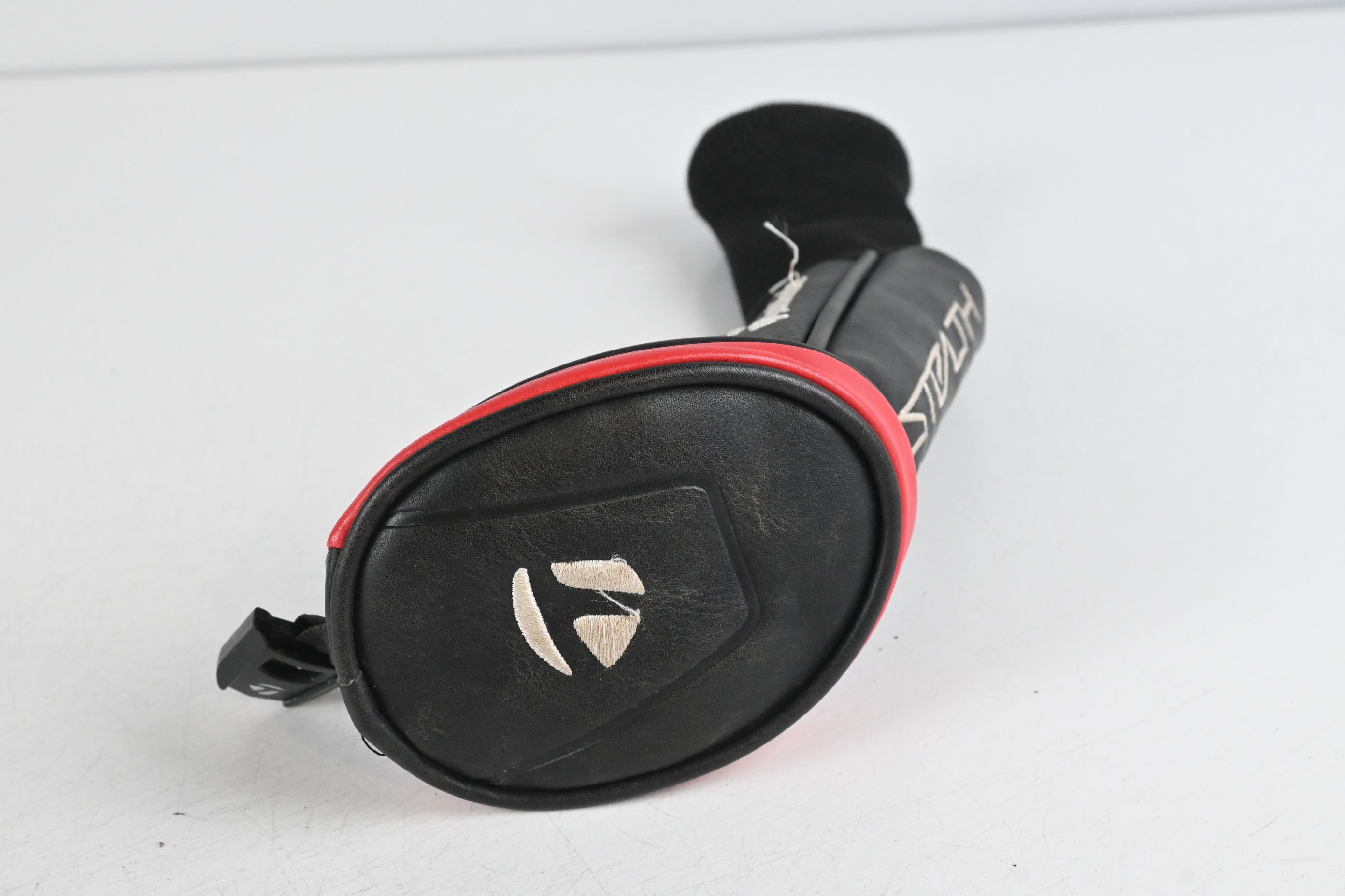 Taylormade Stealth #4 Hybrid / 22 Degree / Regular Flex Fujikura Ventus Red 6