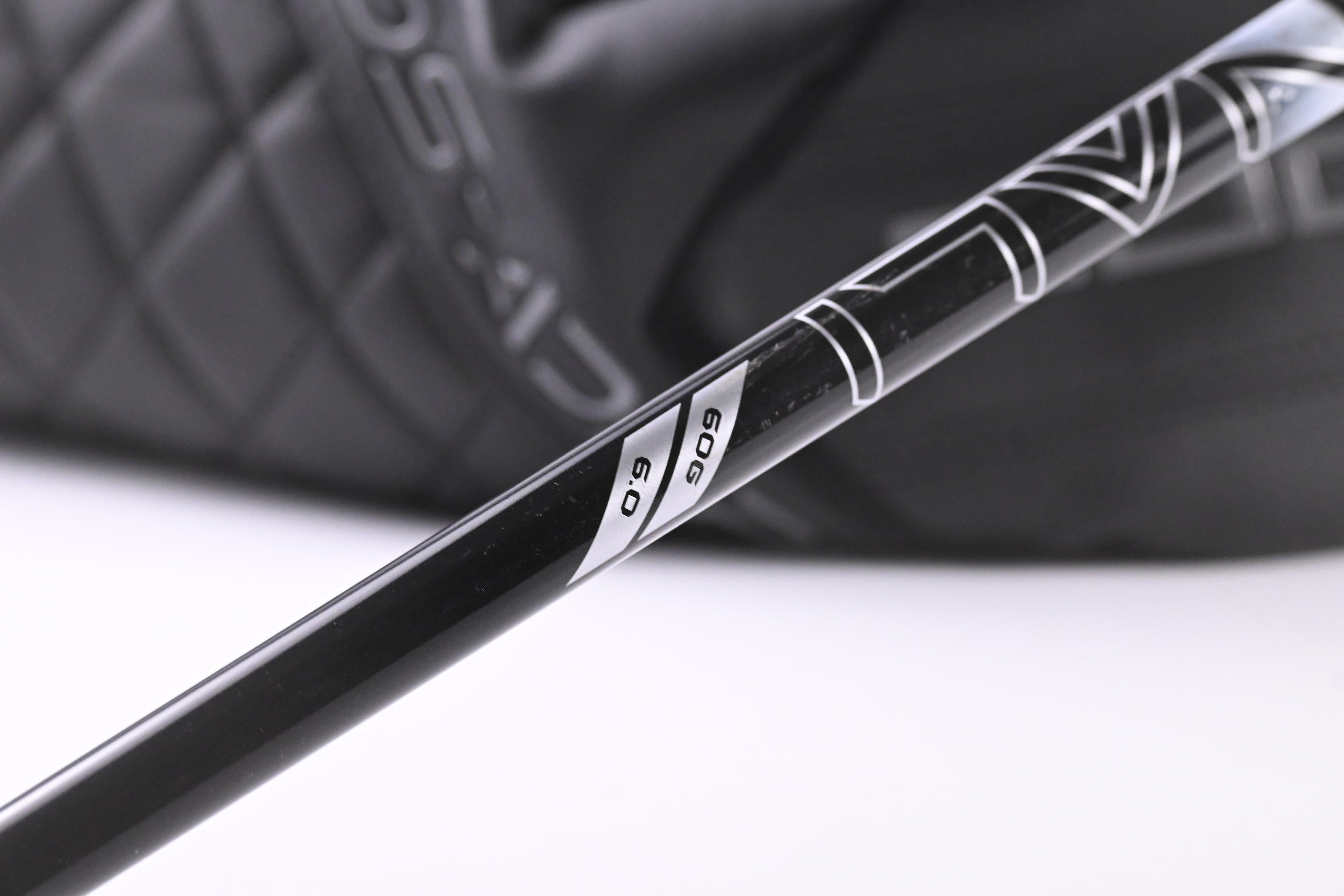 Cobra DS-Adapt X Driver / 9 Degree / Stiff Flex Denali Black 60 Shaft