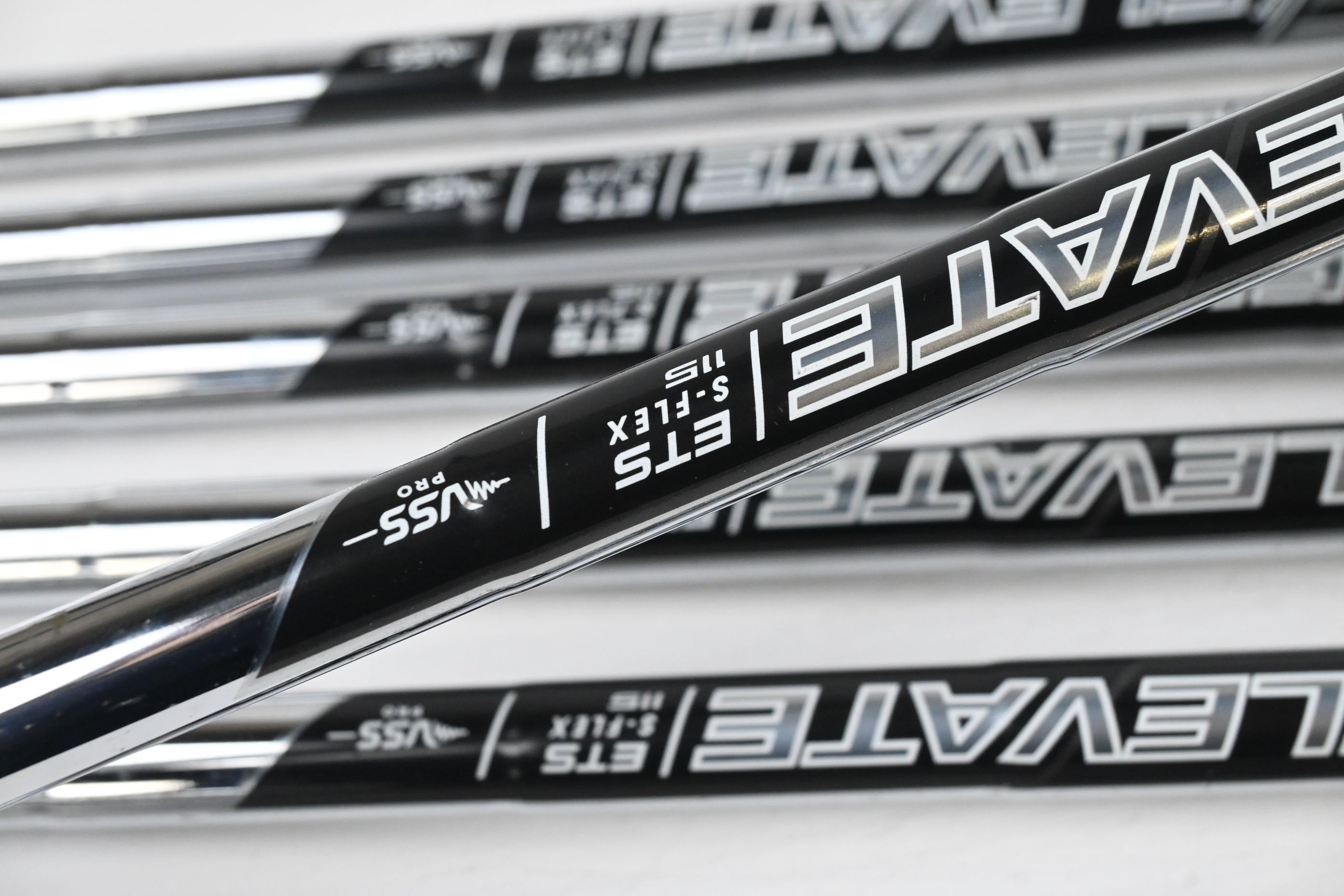 Callaway Apex Pro 21 Irons / 4-PW / Stiff Flex Elevate 115 Shafts