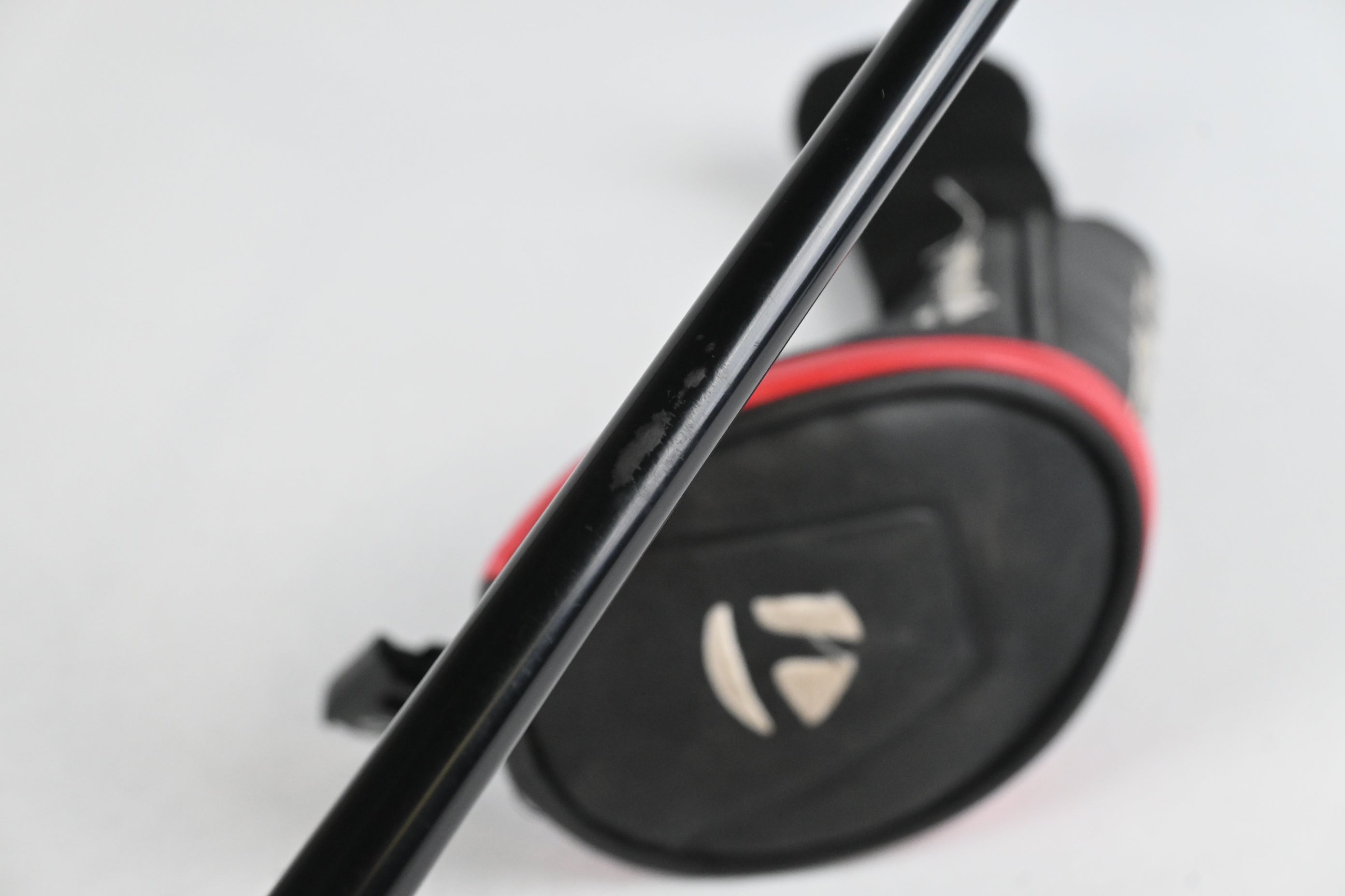Taylormade Stealth #4 Hybrid / 22 Degree / Regular Flex Fujikura Ventus Red 6