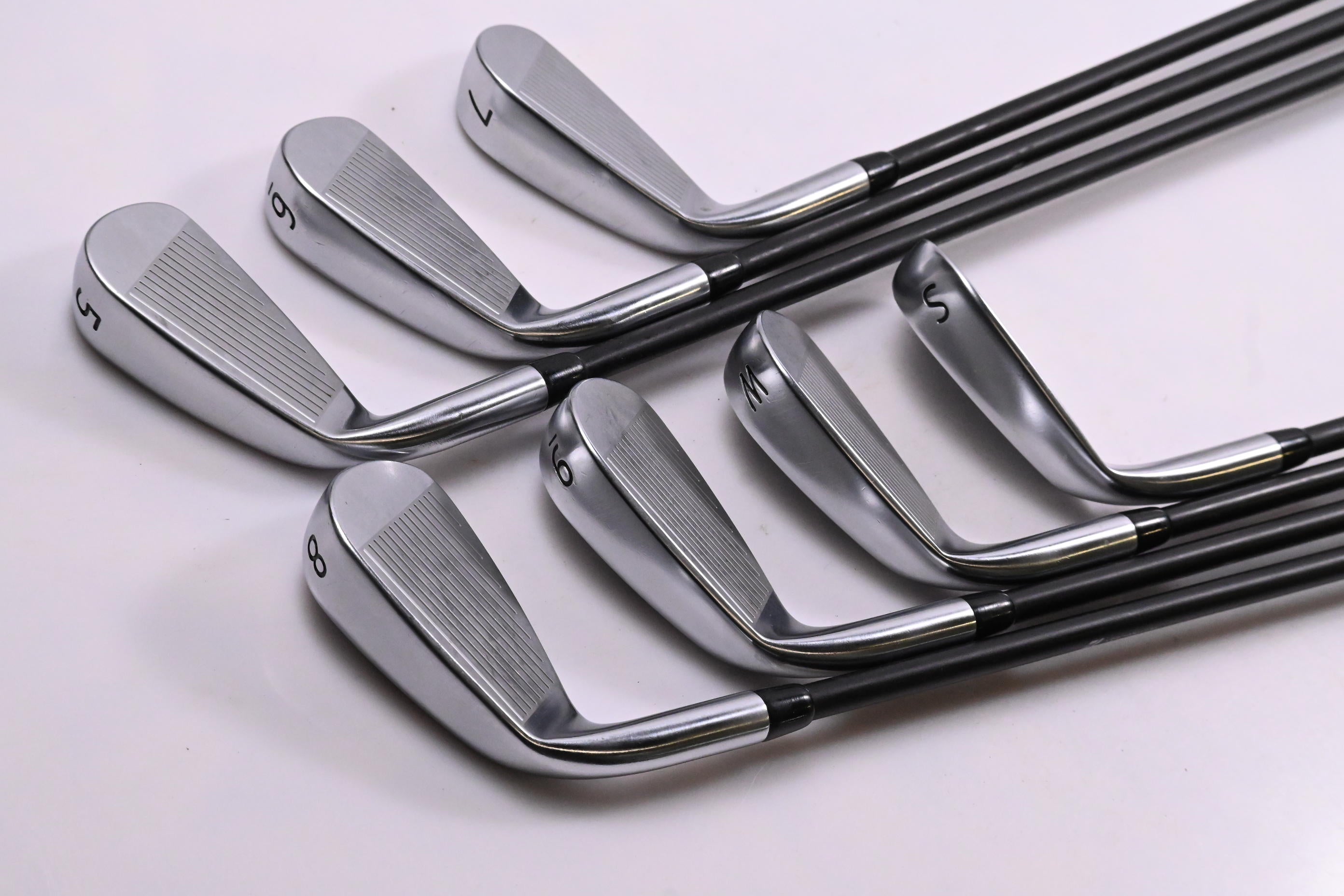 PXG 0311 XP Gen7 Irons / 5-PW+SW / Regular Flex MMT 70 Shafts