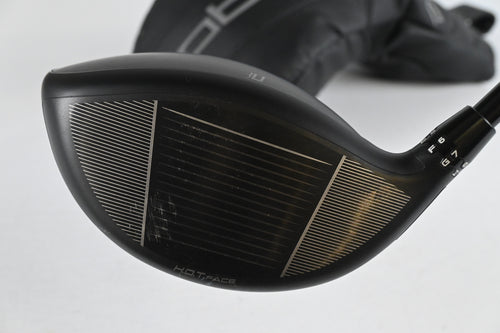 Cobra DS-Adapt LS Driver / 10.5 Degree / X-Flex Kai'li Red 60 Shaft