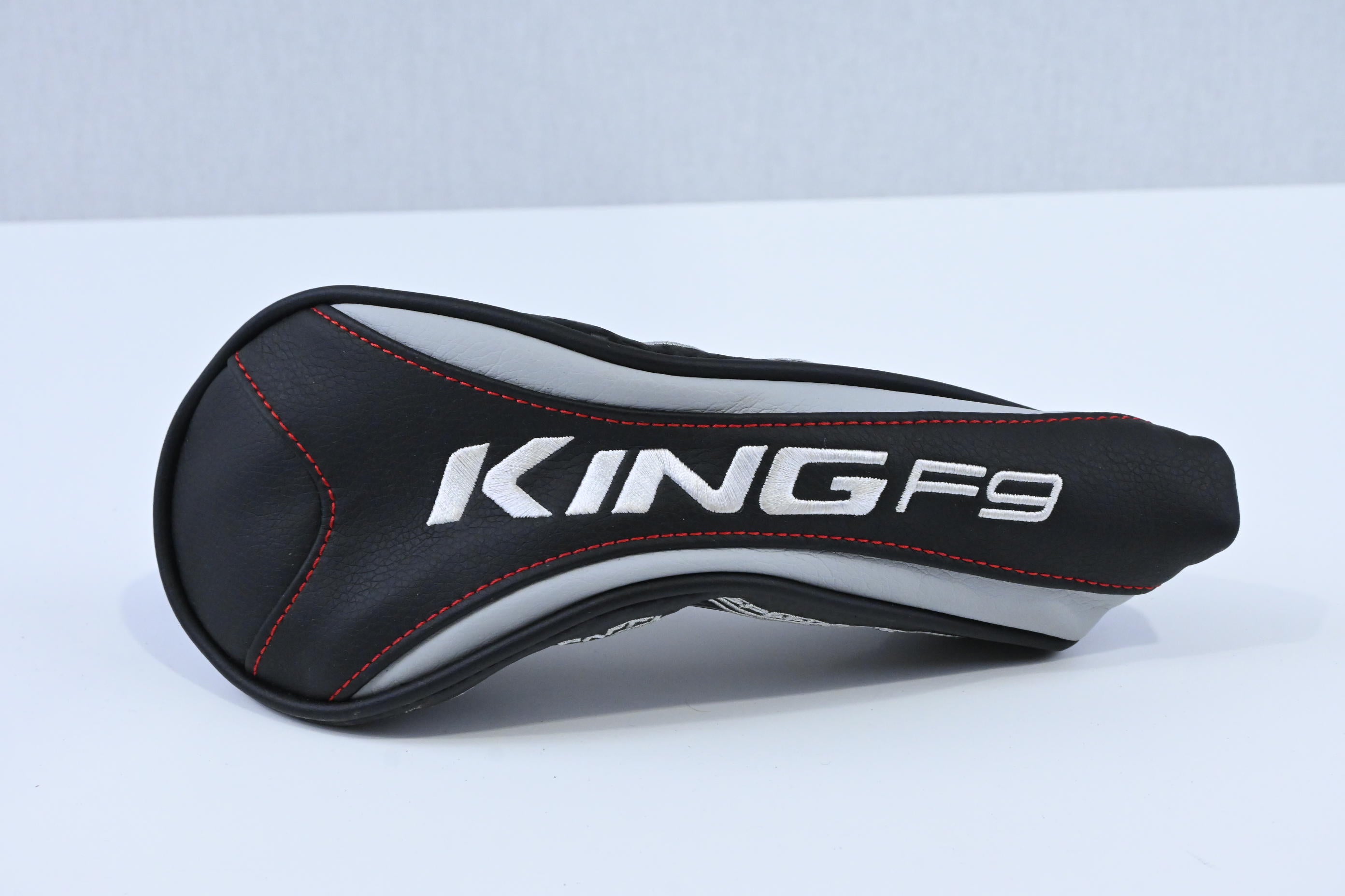 Cobra King F9 #3 Hybrid / 19 Degree / Stiff Flex Fujikura Atmos Black 7 Shaft