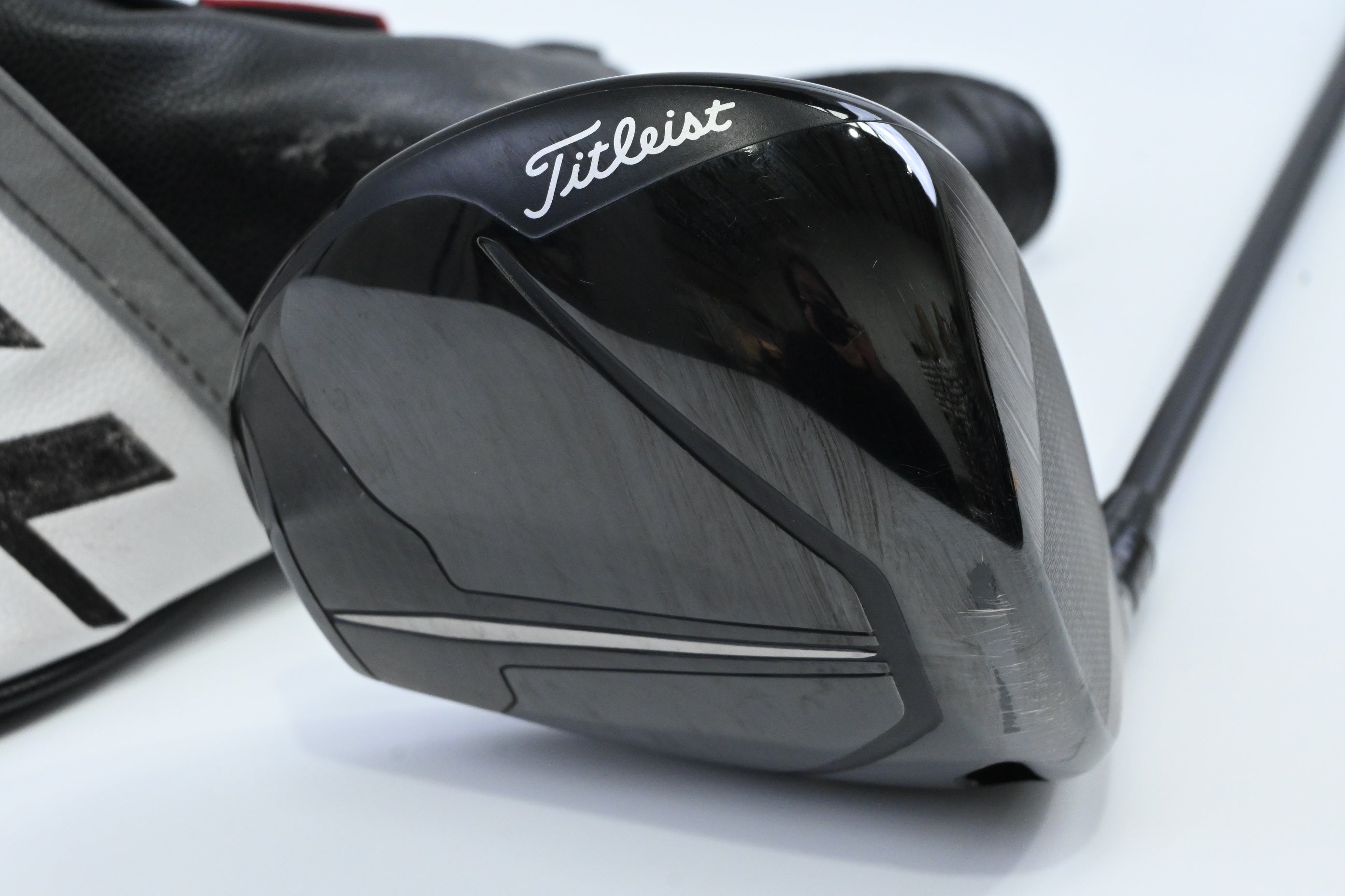 Titleist TSR2 Driver / 10 Degree / Stiff Flex Tensei 1K Black 75 Shaft