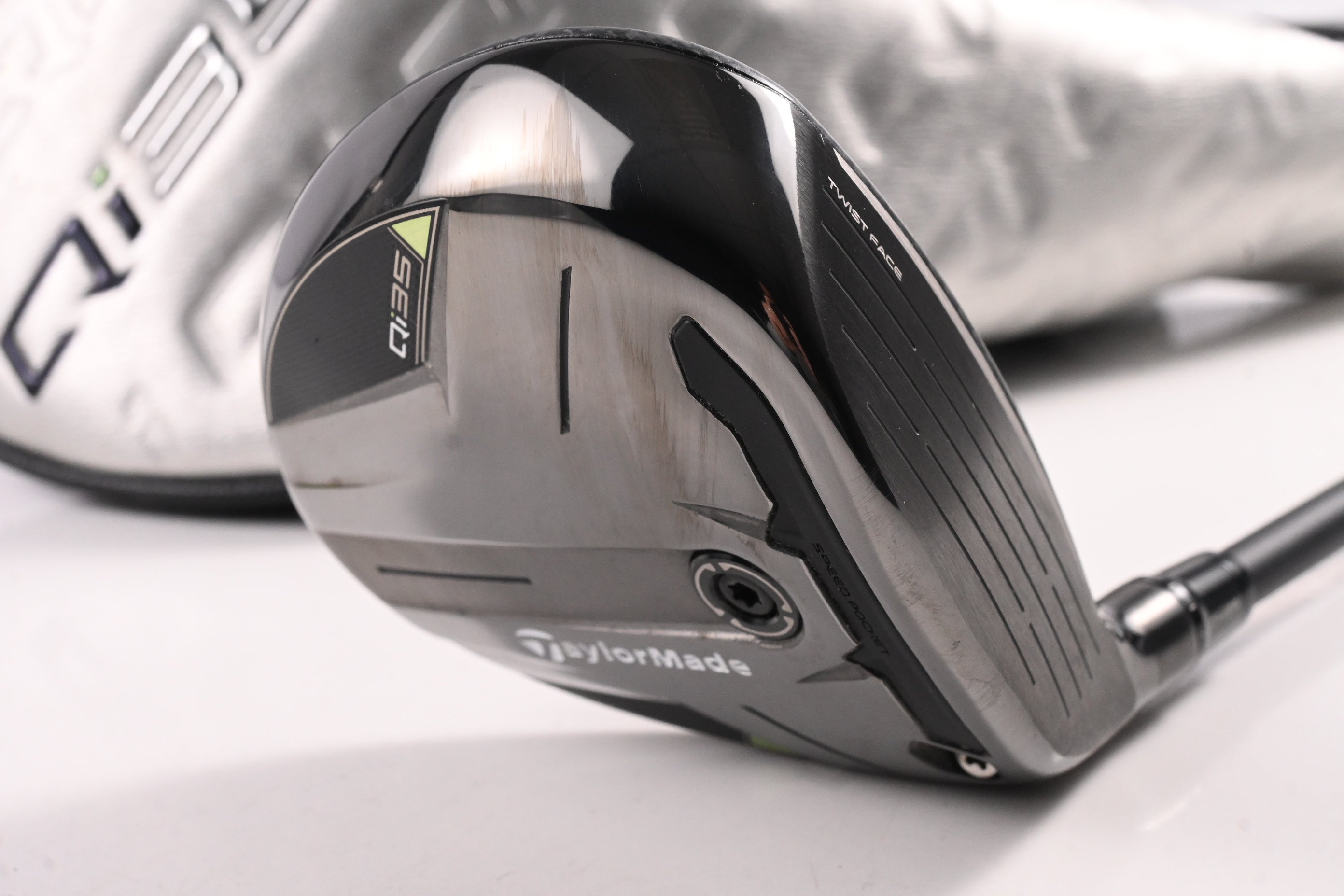 Taylormade Qi35 #3 Wood / 15 Degree / Regular Flex Fujikura Ventus Blue 5 Shaft