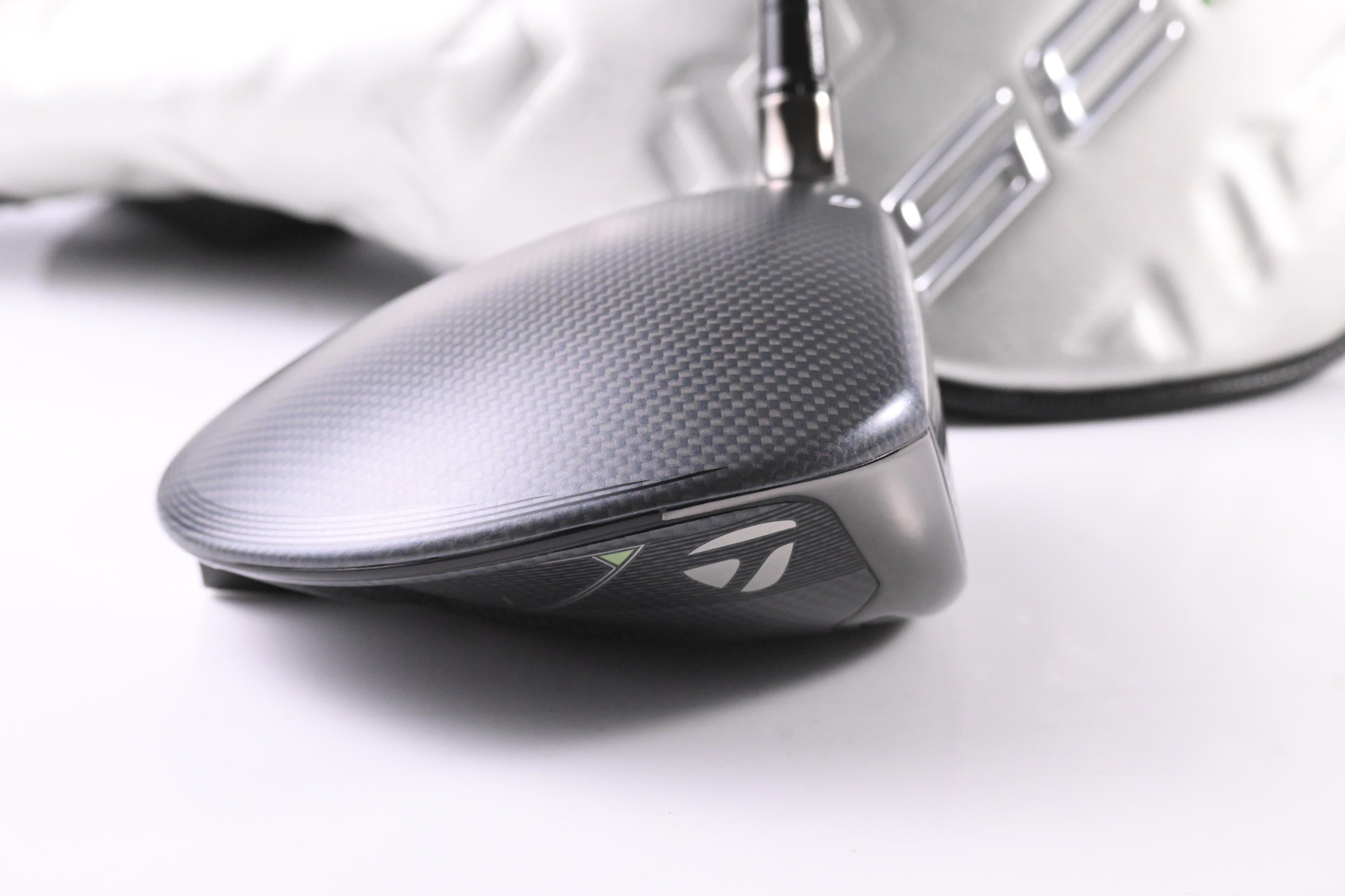 Taylormade Qi35 Driver / 9 Degree / Stiff Flex Project X Cypher 2.0 50 Shaft