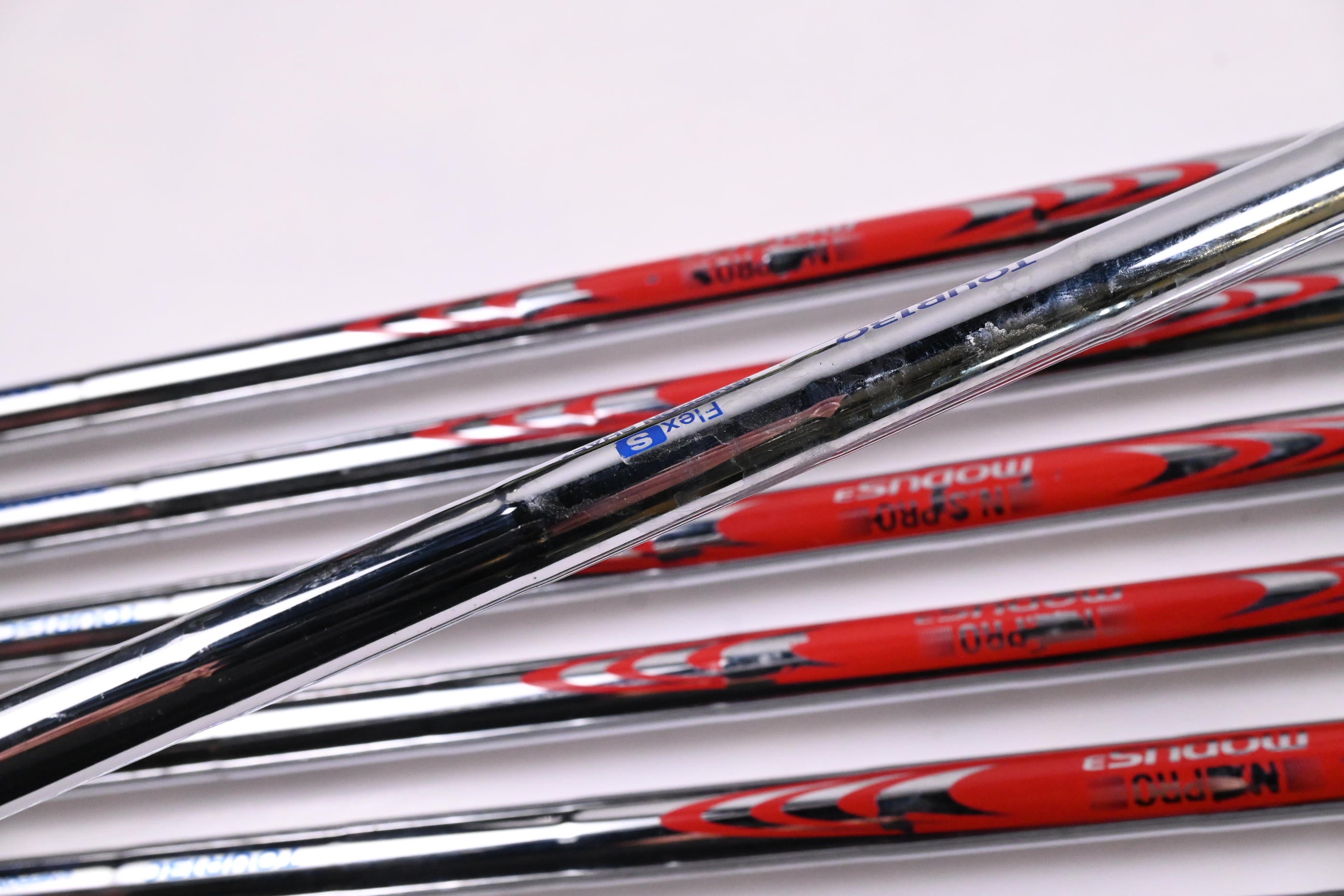 Callaway Apex MB 24 Irons / 4-PW / Stiff Flex N.S.Pro Modus³ Tour 120