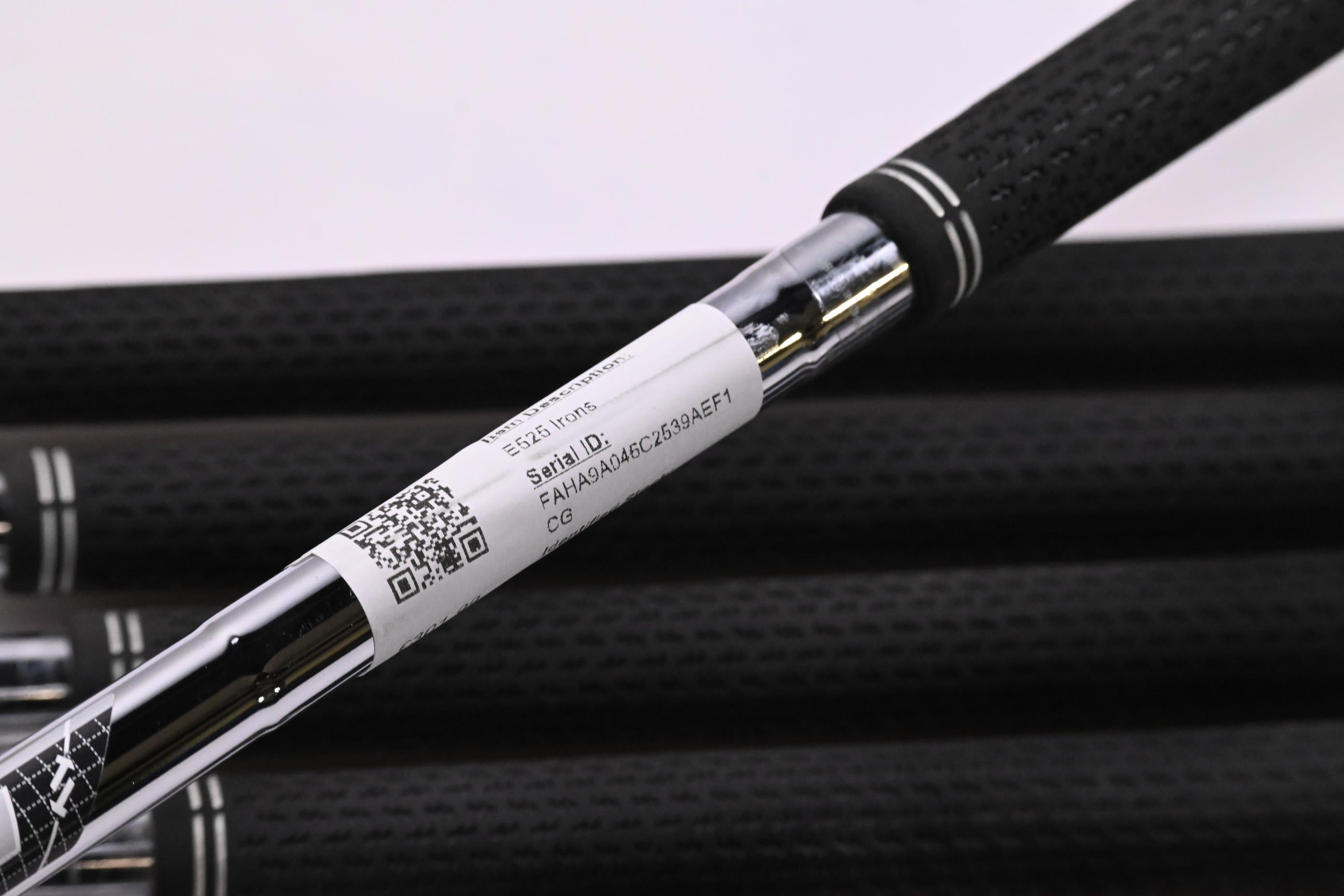 Tour Edge E525 Irons / 5-PW / Regular Flex Elevate MPH 95 Shafts