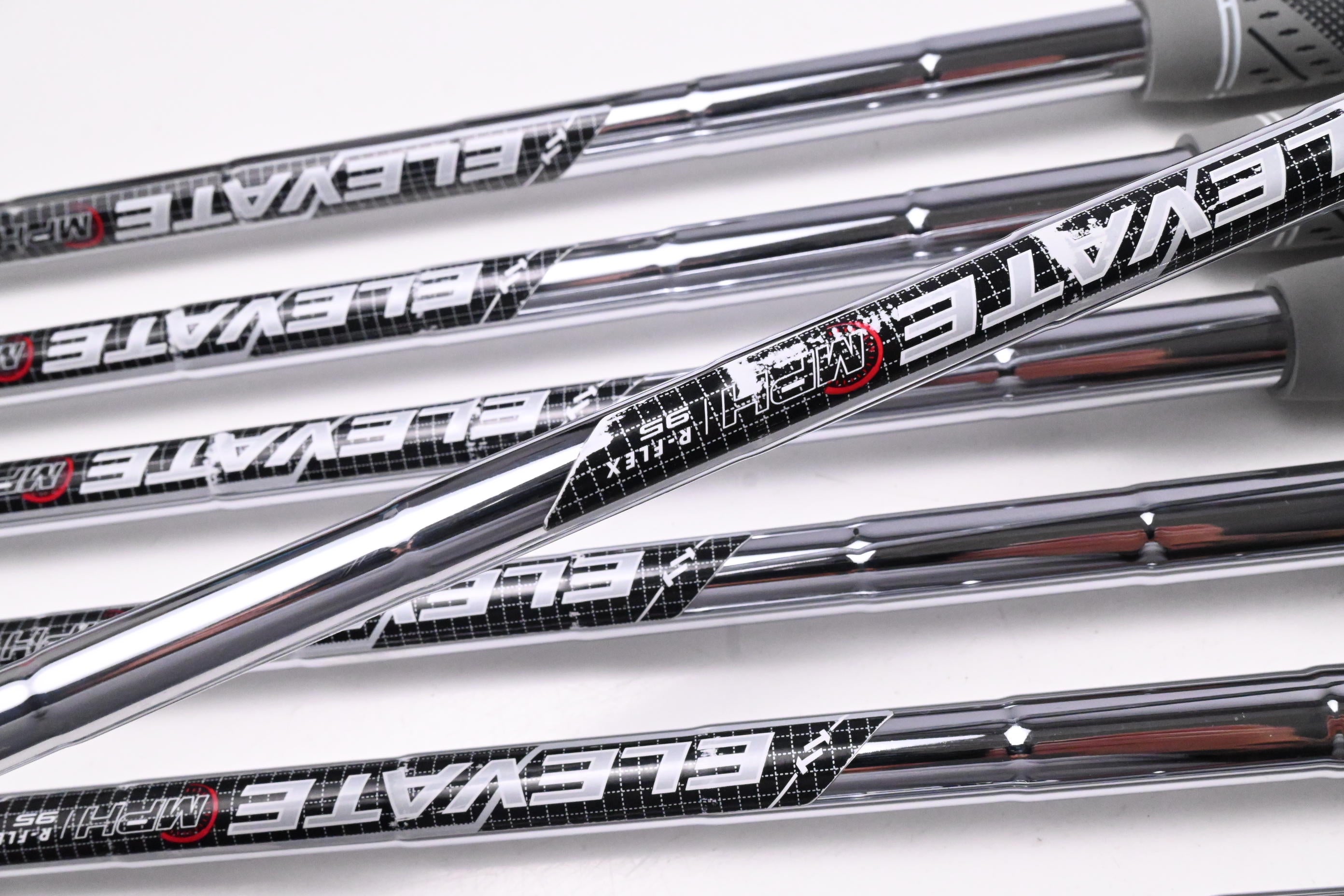 Taylormade Stealth Irons / 5-PW+AW / Regular Flex Elevate MPH 95 Shafts