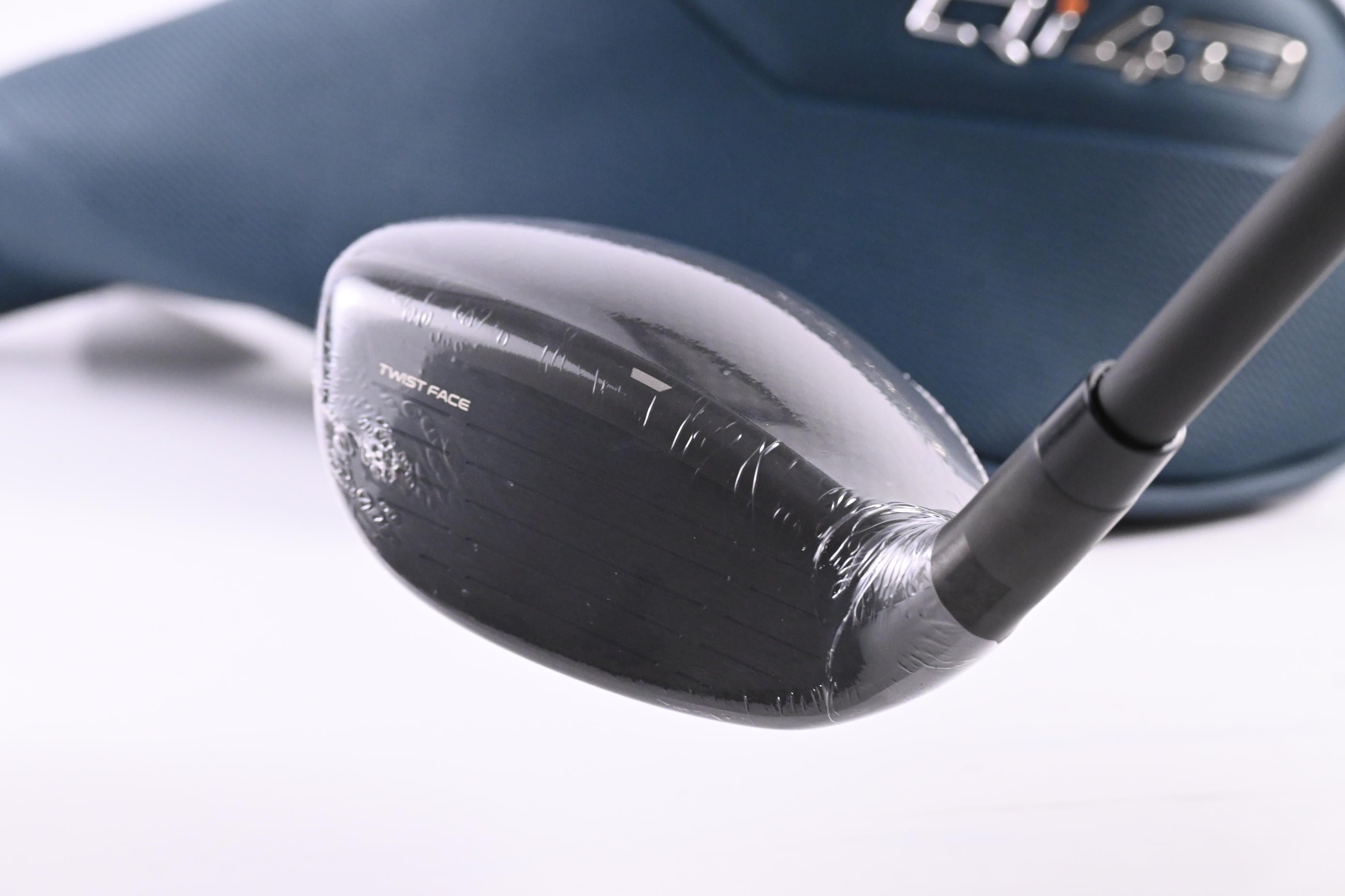 Taylormade Qi4D Max #6 Hybrid / 30 Degree / Regular Flex KBS REAX 50 Shaft