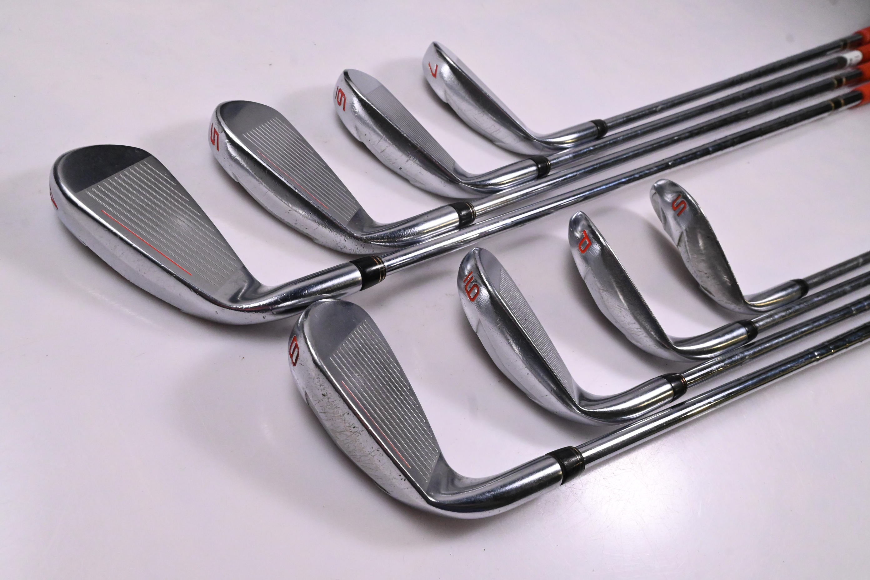Cobra AMP Forged Irons / 4-PW+SW / Regular Flex Dynalite 90 Shafts