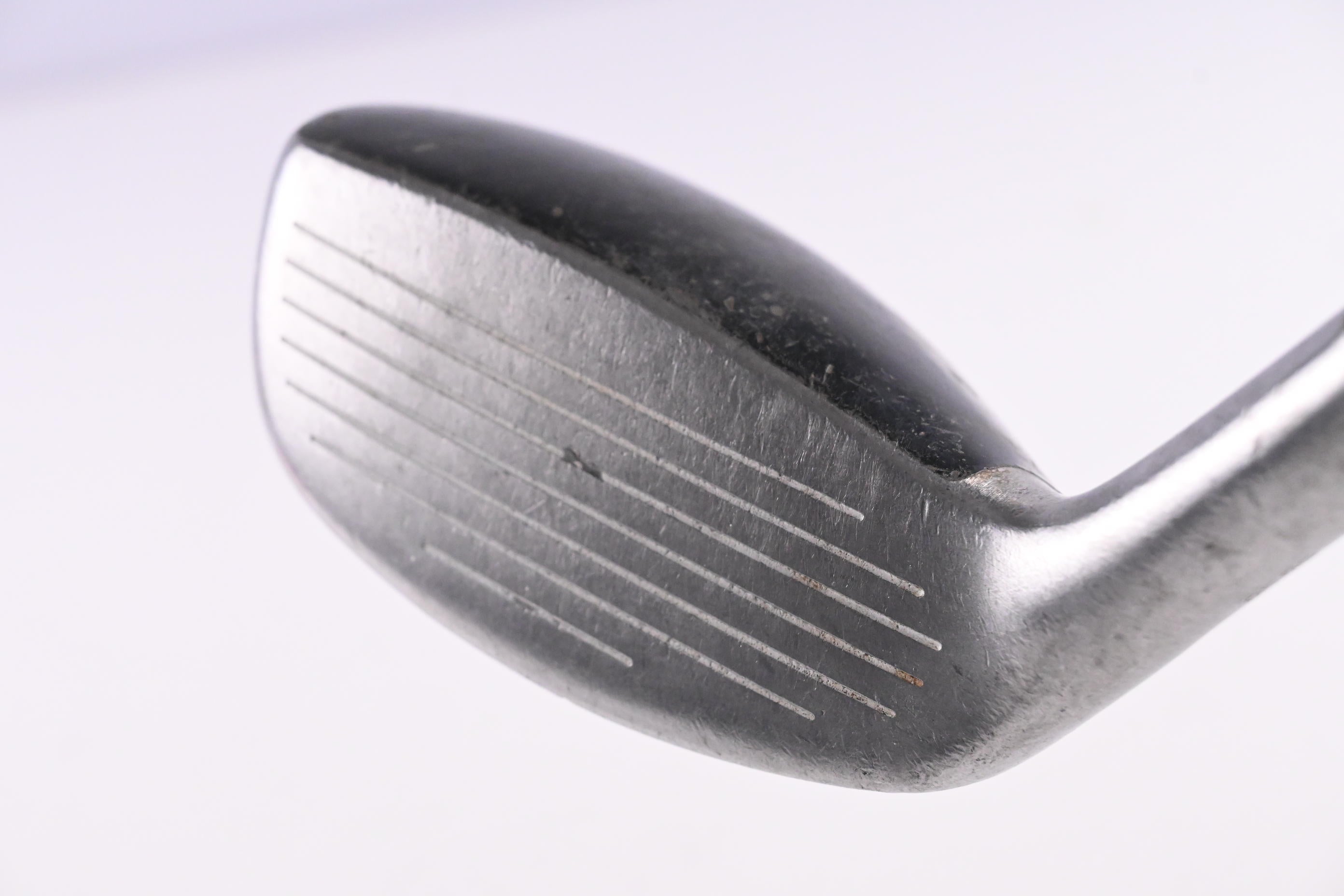 Titleist 585.H #3 Hybrid / 19 Degree / Stiff Flex Aldila VS Proto 80 Shaft