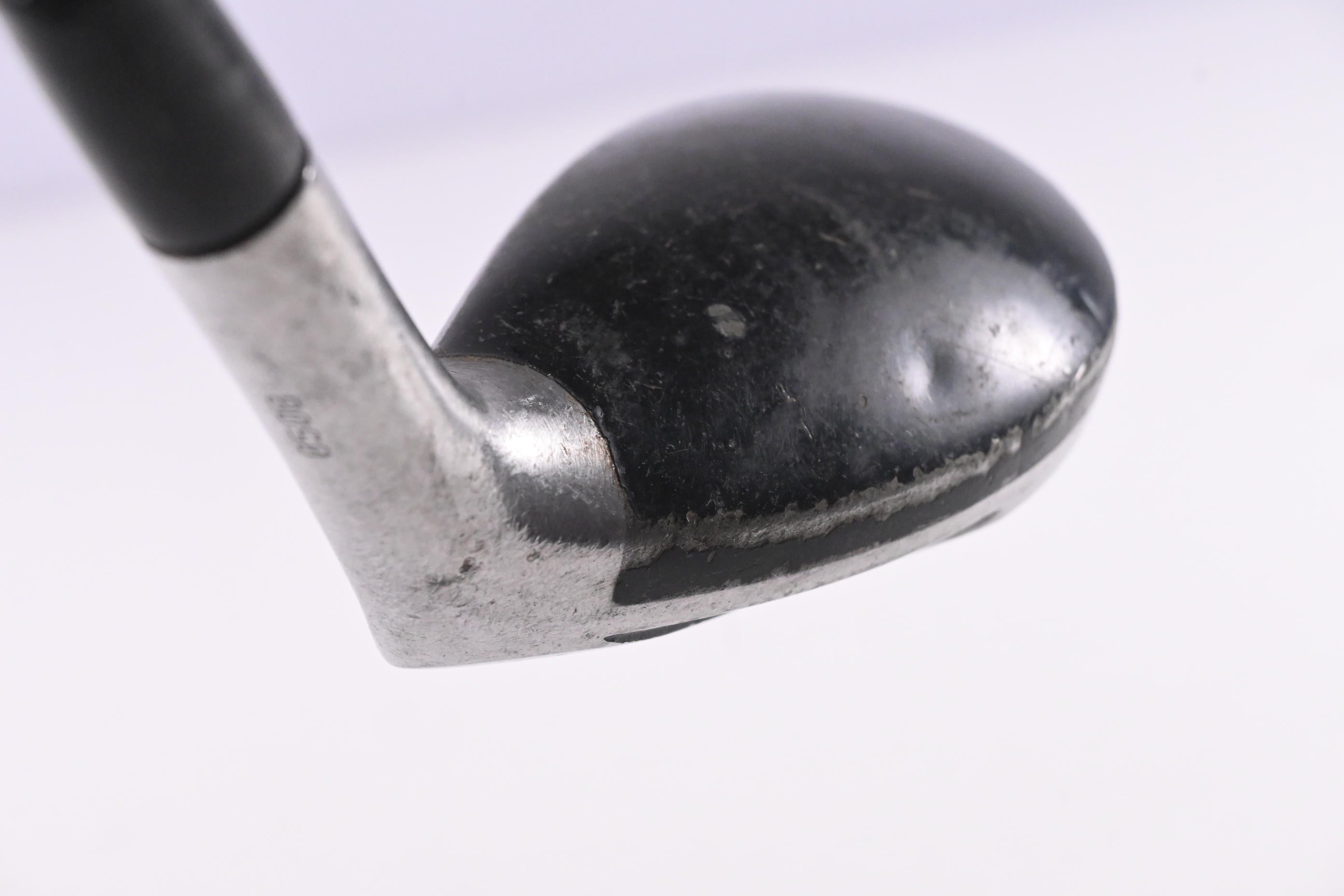 Titleist 585.H #3 Hybrid / 19 Degree / Stiff Flex Aldila VS Proto 80 Shaft