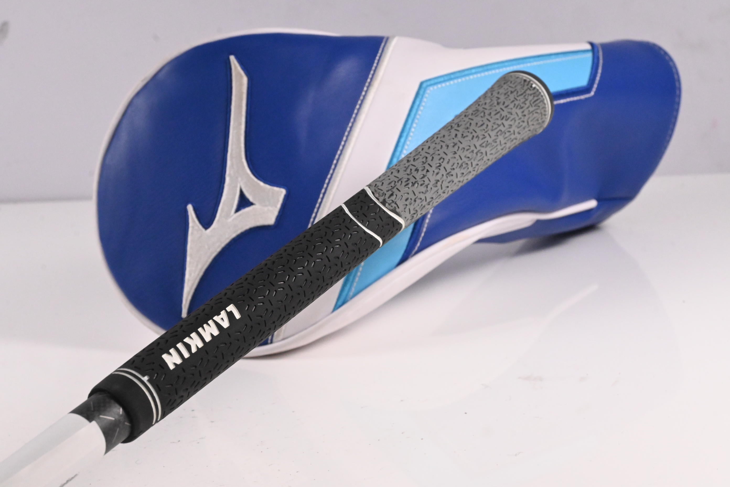 Mizuno ST-Max 230 Driver / 10.5 Degree / Stiff Flex Tensei 1K Blue 65 Shaft