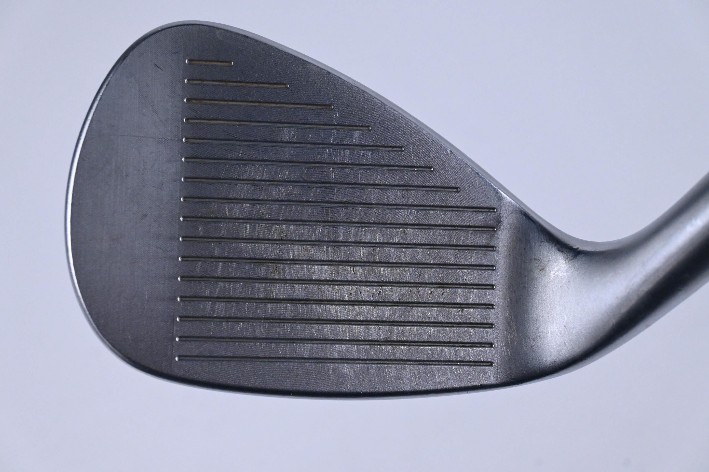 Wilson Staff Model Pitching Wedge / 48 Degree / Stiff Flex Dynamic Gold R300